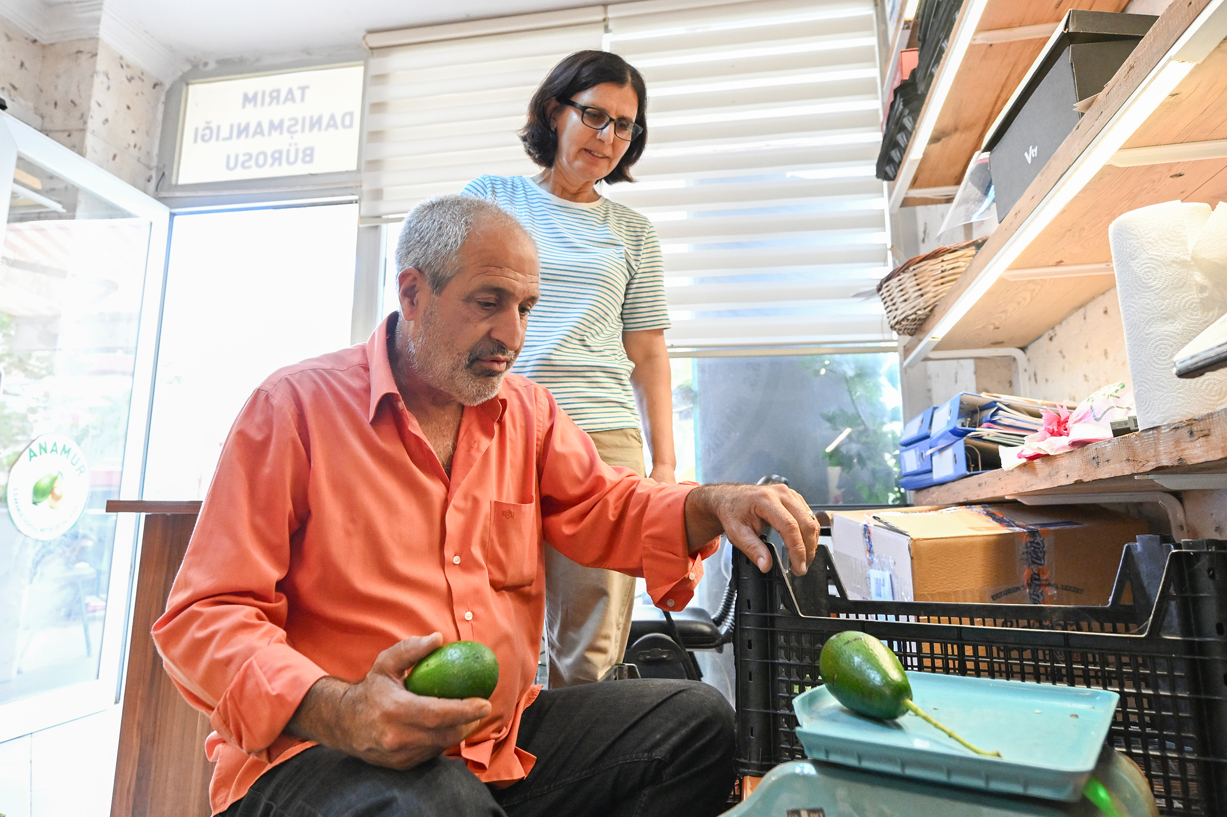 Büyükşehi̇r Toprağa Değer, Üreti̇ci̇ye Umut Katiyor (6)