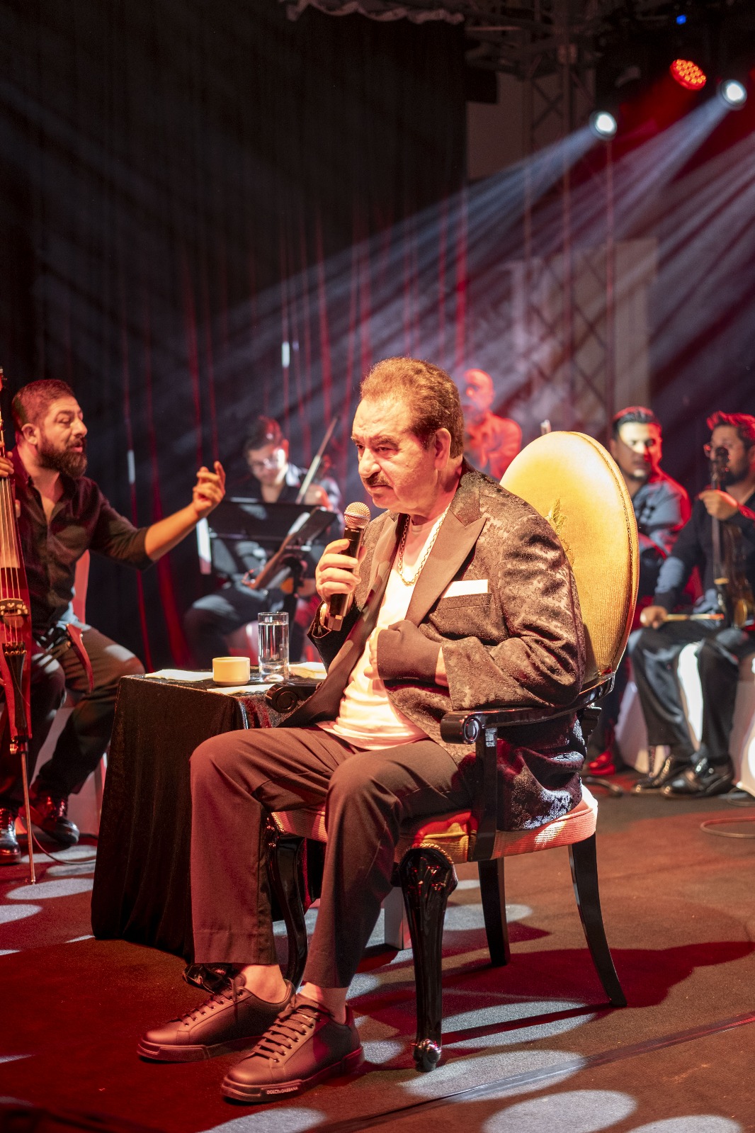 İbrahim Tatlıses Ve Neşet Ertaş (4)