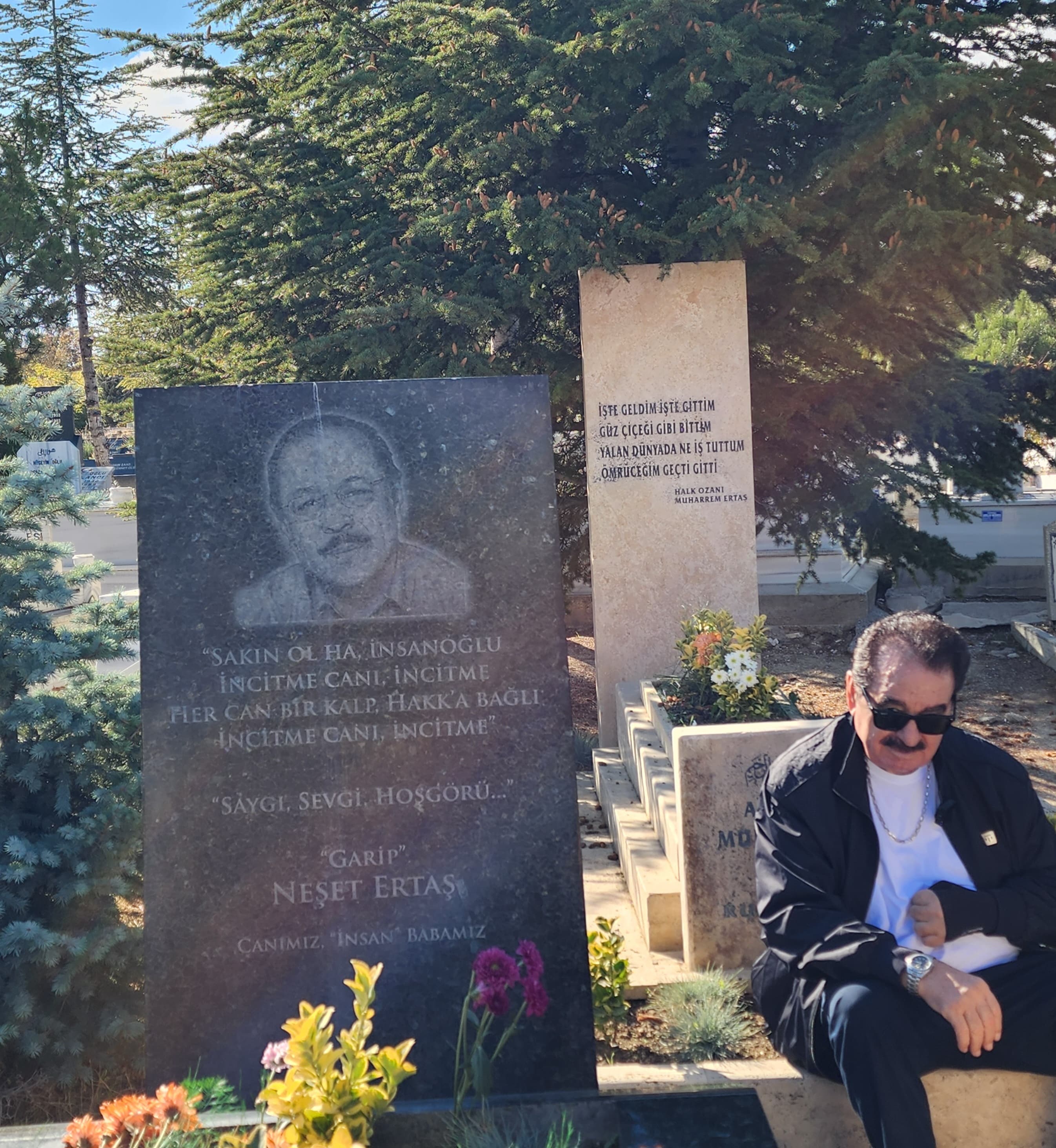 İbrahim Tatlıses Ve Neşet Ertaş (6)