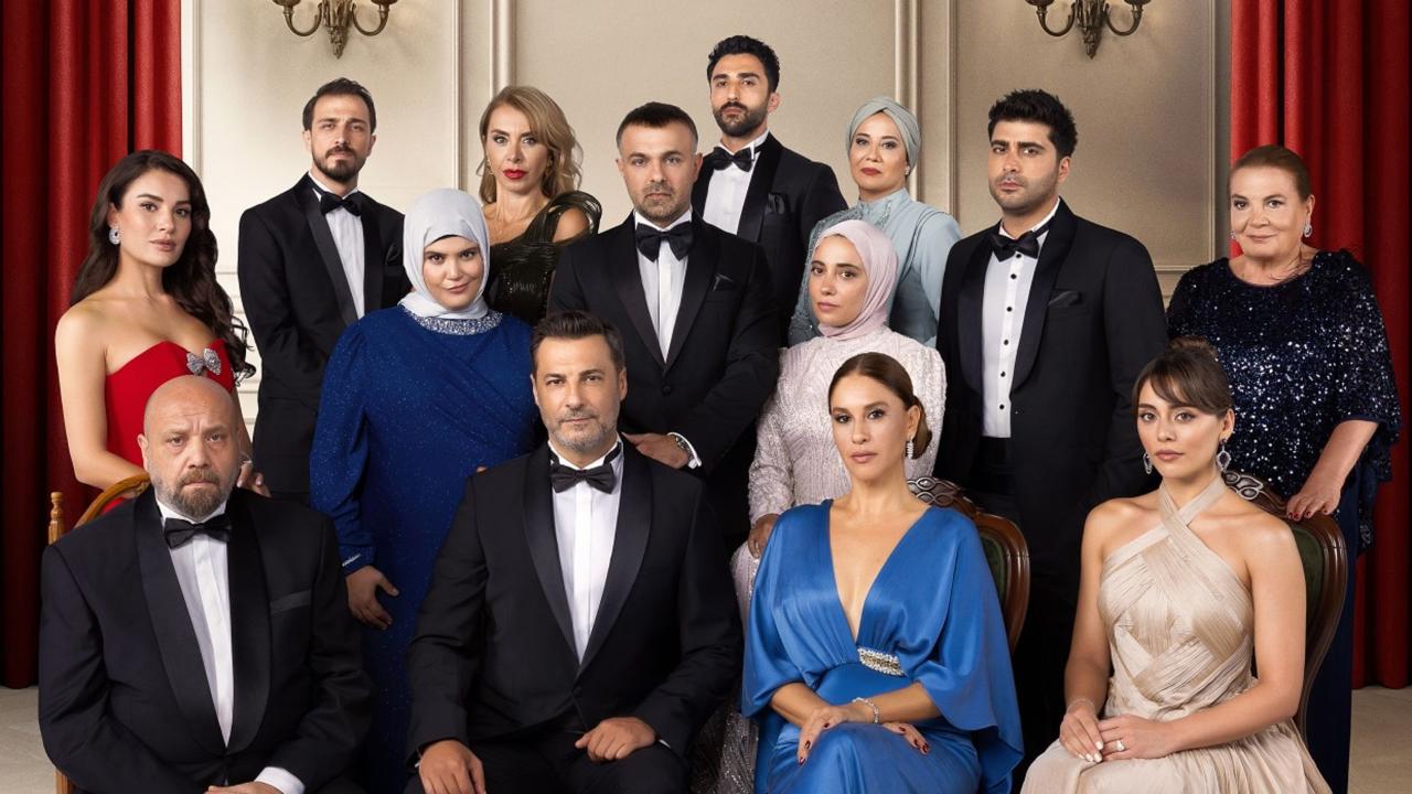 Kızılcık Şerbeti Afiş