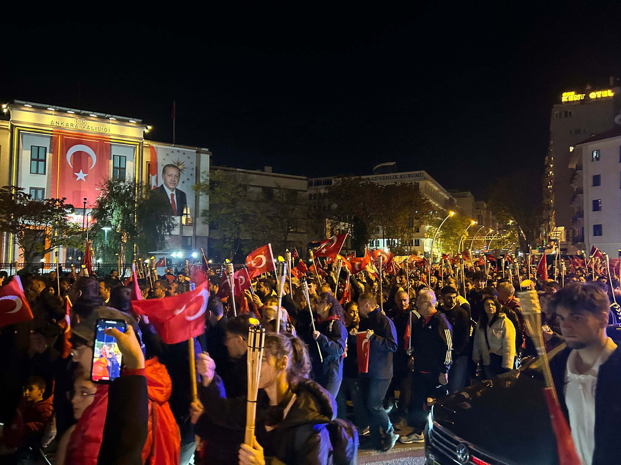 M A N S U R Y A V A S K A R A N L I G A B O Y U N E G M E D E N C 989638 293663