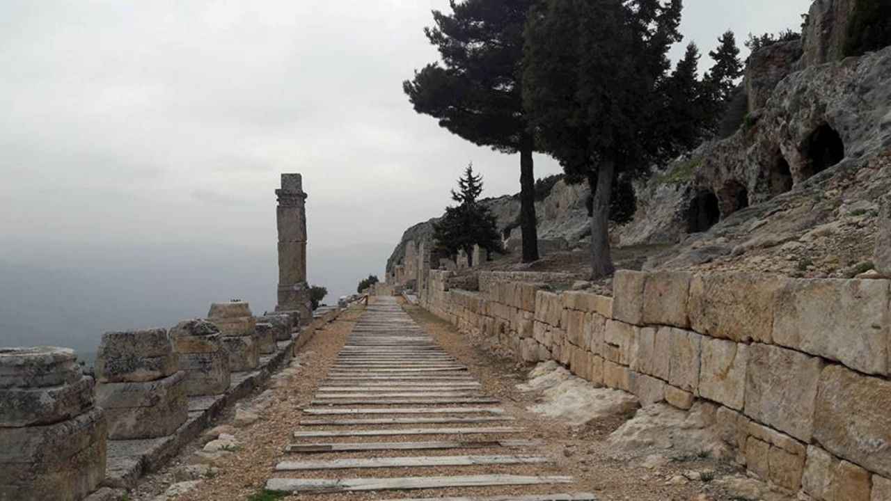Mersin’in Ayasofyası 1500 Yıldır Ayakta Evliya Çelebi Bile Hayran Kalmıştı! (5)