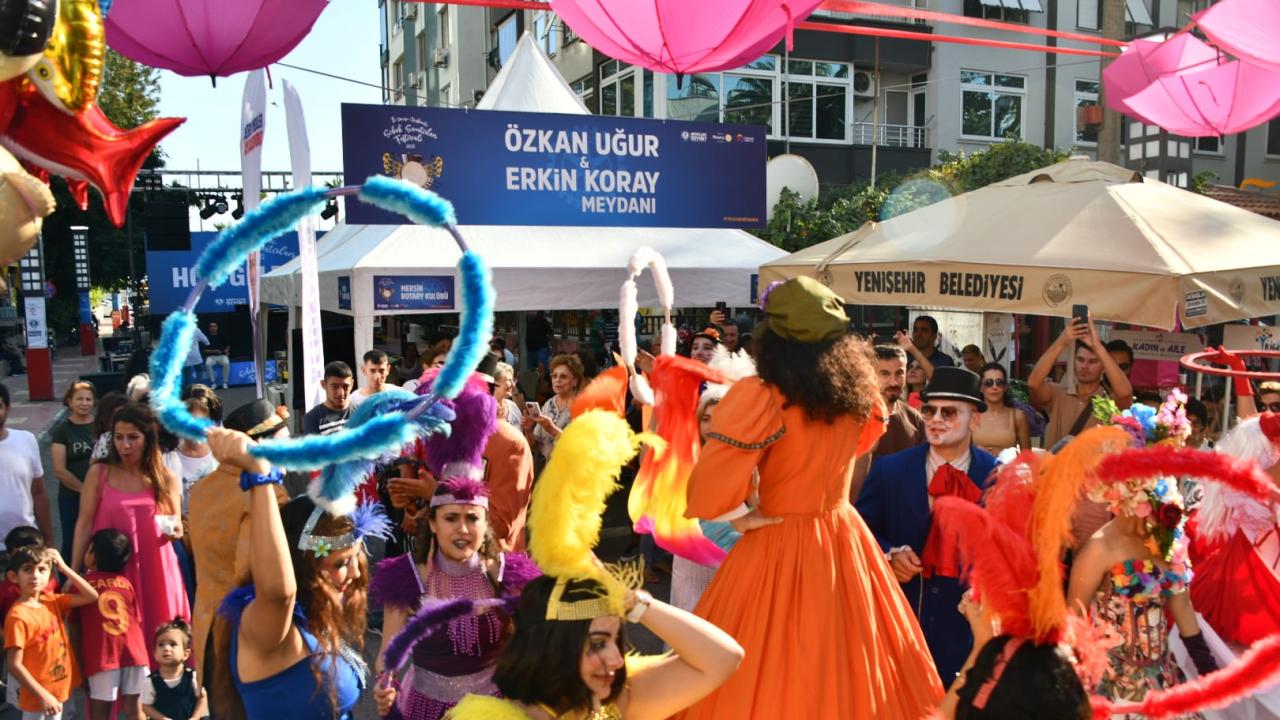 Mersinliler 5. Mersin Kushimoto Sokağı Sokak Sanatçıları Festivali’ne Yoğun Ilgi Gösterdi (9)