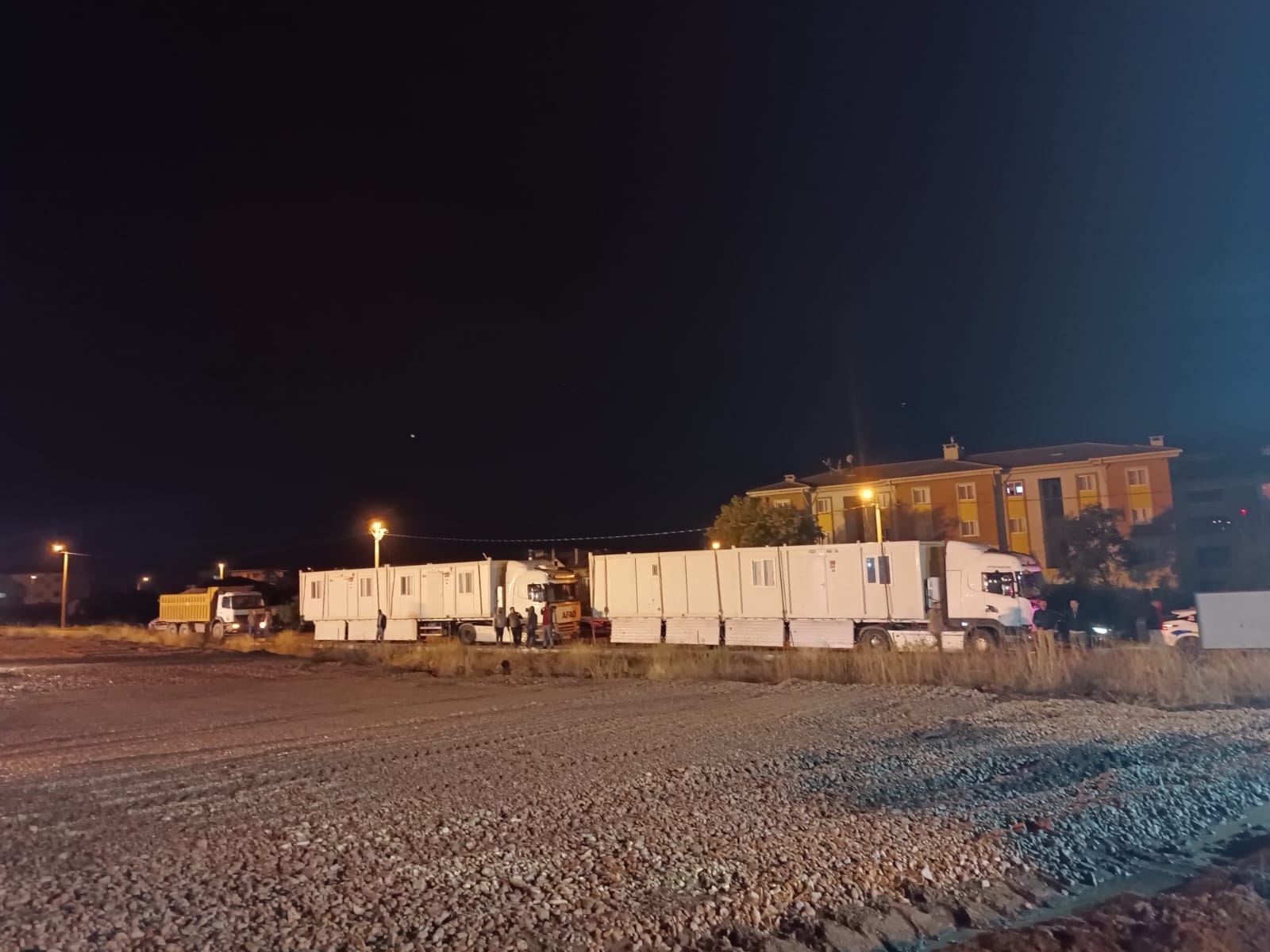 S I N D I R G I’ D A 6.1’ L I K Y I K I L A N V E H A S A R G O R 987470 293148