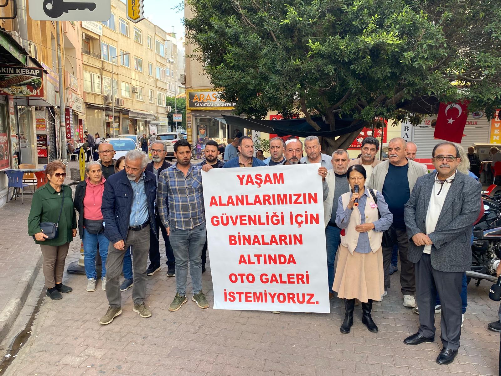 54D230A1 494A 42F9 8232 4Aec1C61601F