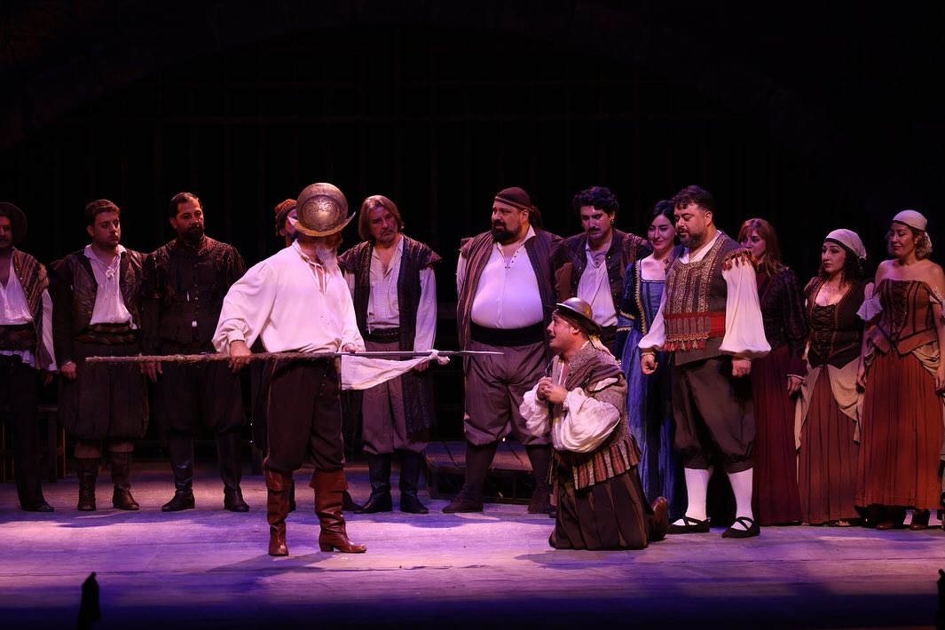 571048554 18547004347024689 1544378079885732932 N