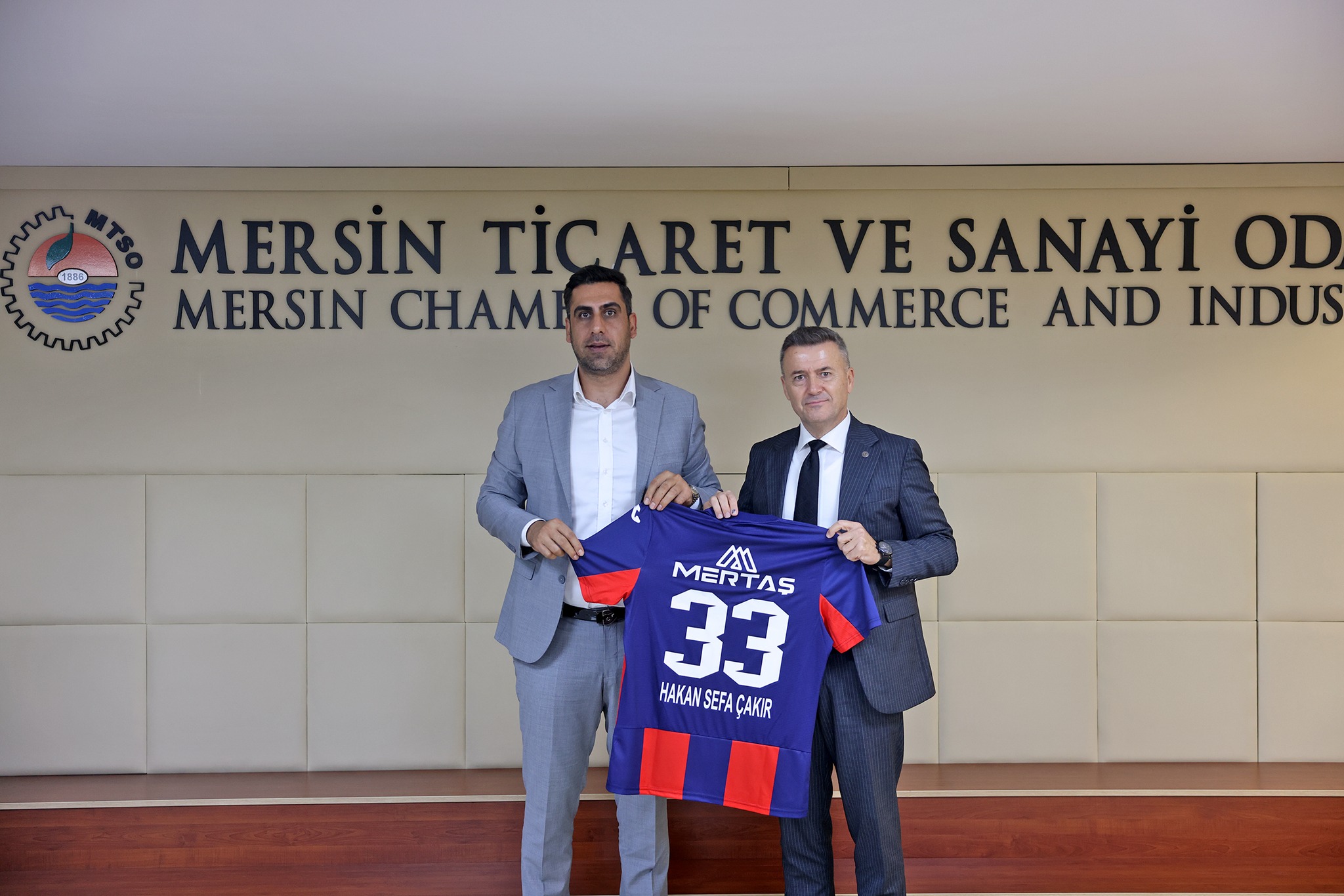 576368741 1557663671894349 7253832732354204608 N