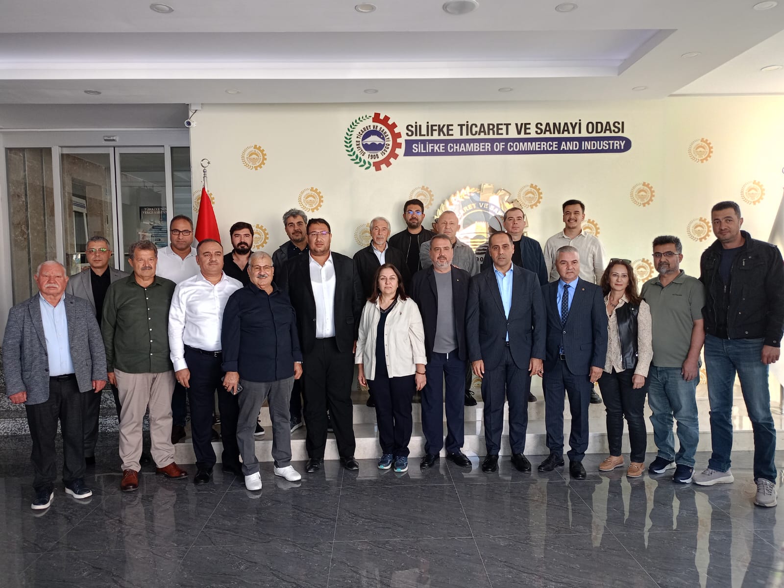 585304296 1396177605174887 7049260339285991756 N