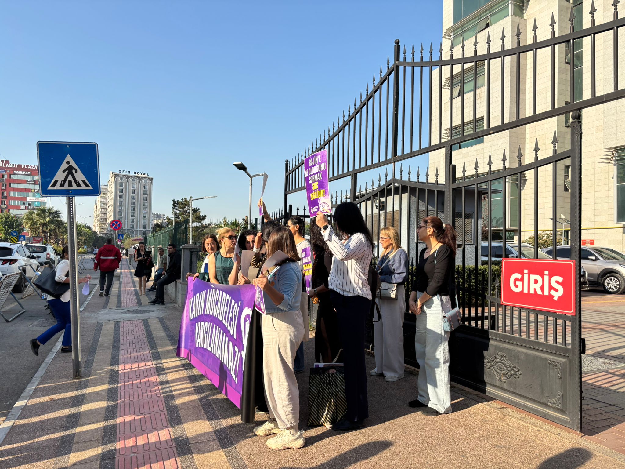 98A34Be9 E598 4Df5 8D2E 032189928Ab6