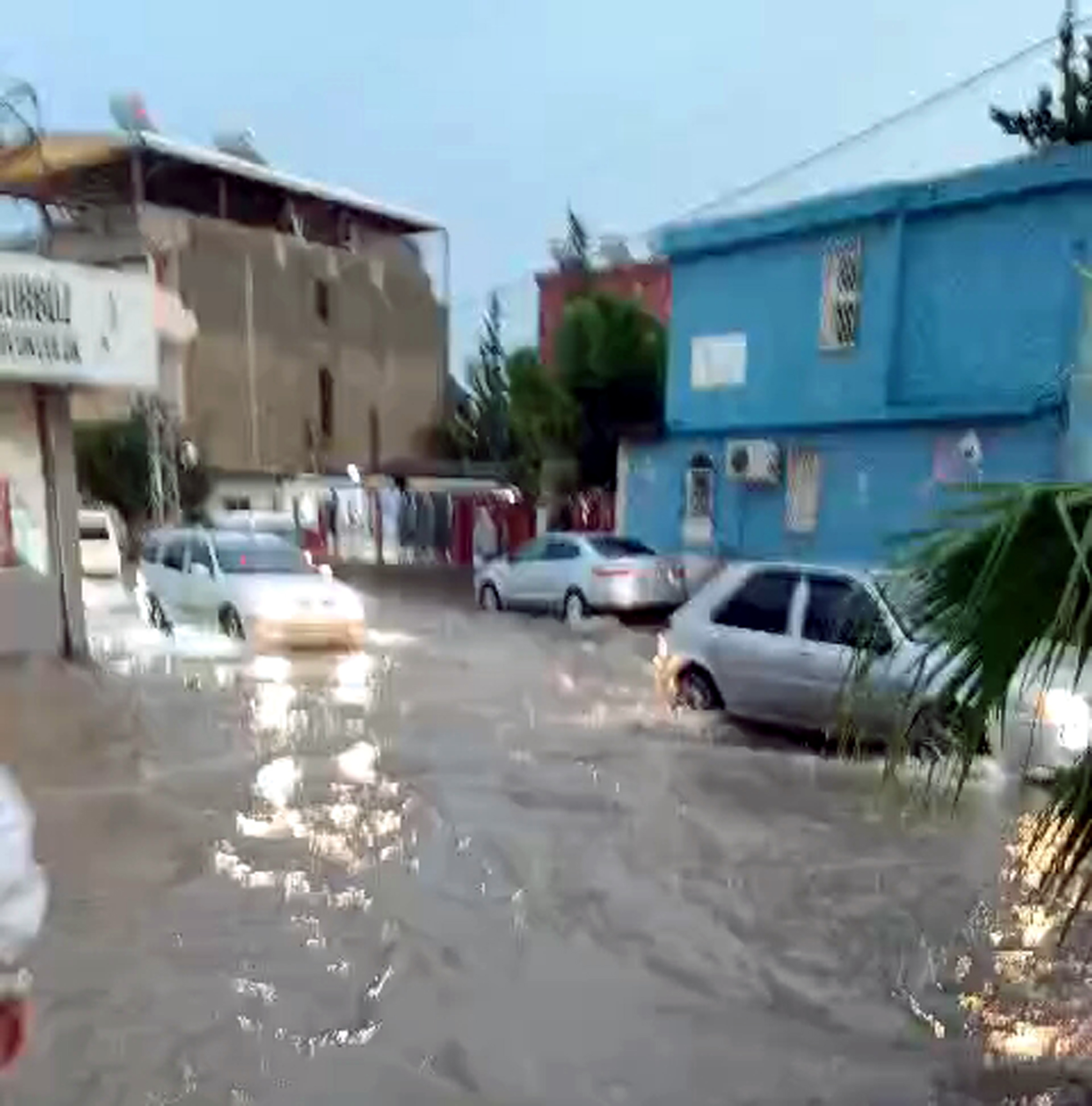 A D A N A’ D A K I S A S U R E L I S A G A N A K H A Y A T I O L U M 1016021 301421