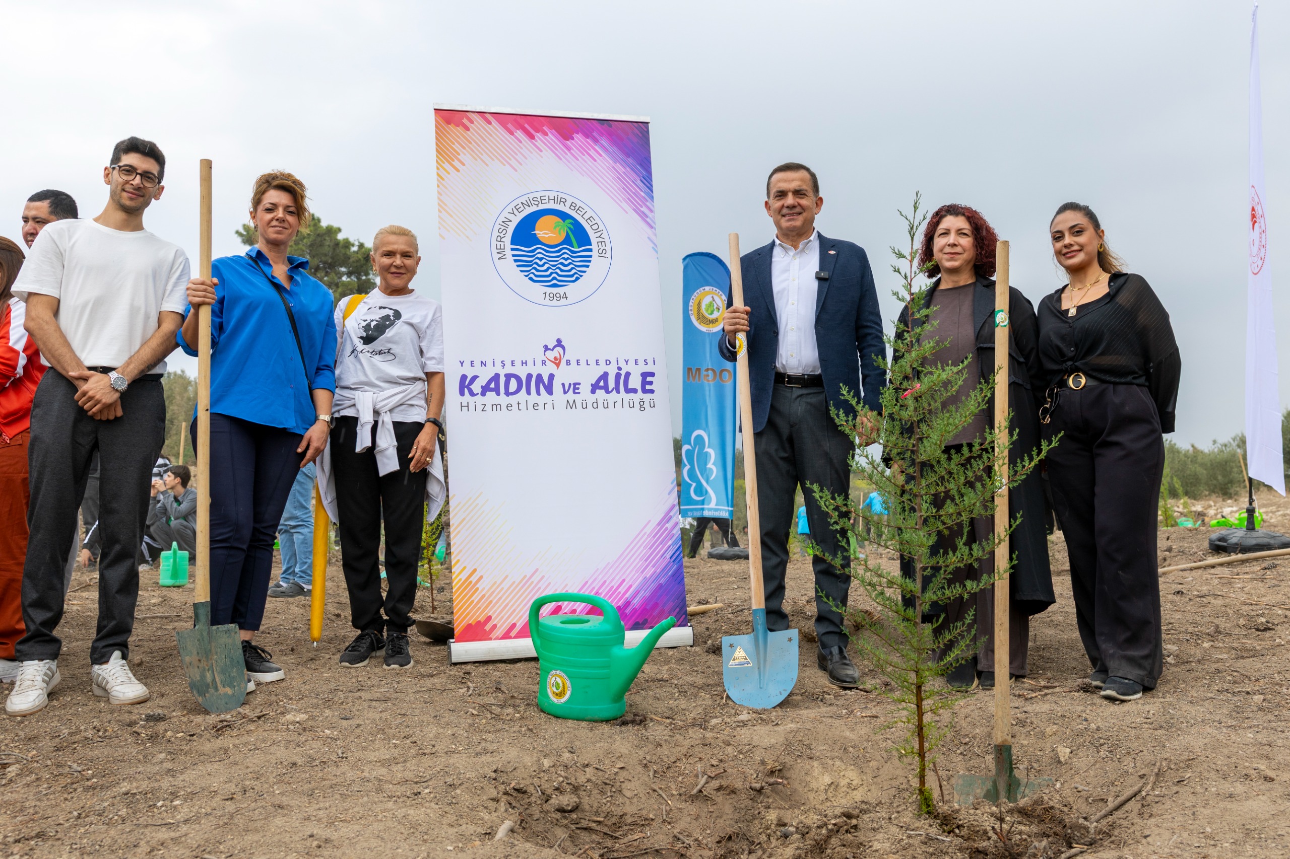 Başkan Özyiğit, Emirler’deki Yeşil Seferberliğe Katıldı (9)