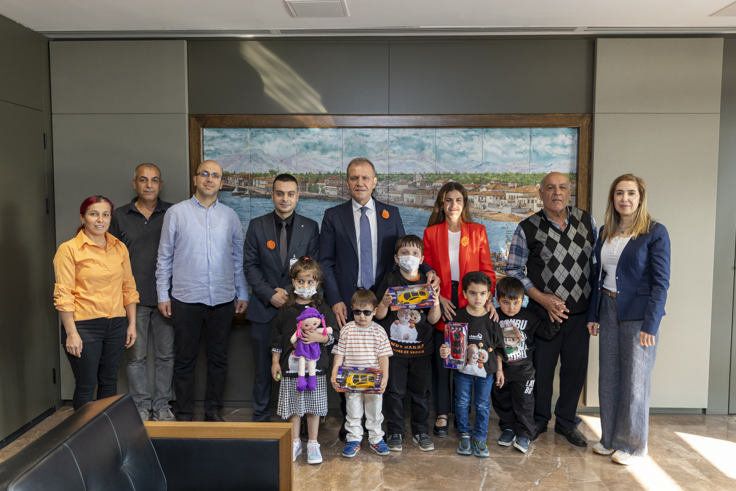 Başkan Seçer, Lösemi̇ Hastasi Çocuklarla Bi̇r Araya Geldi̇ (1)-1