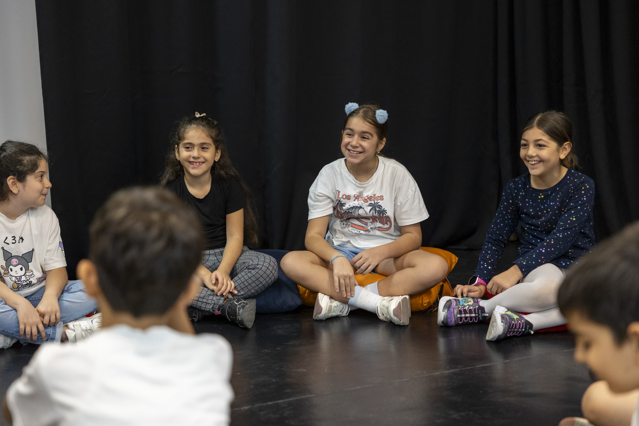 Büyükşehi̇r Beledi̇yesi̇’ni̇n Ti̇yatro Kursu’na Yoğun İlgi̇ (4)
