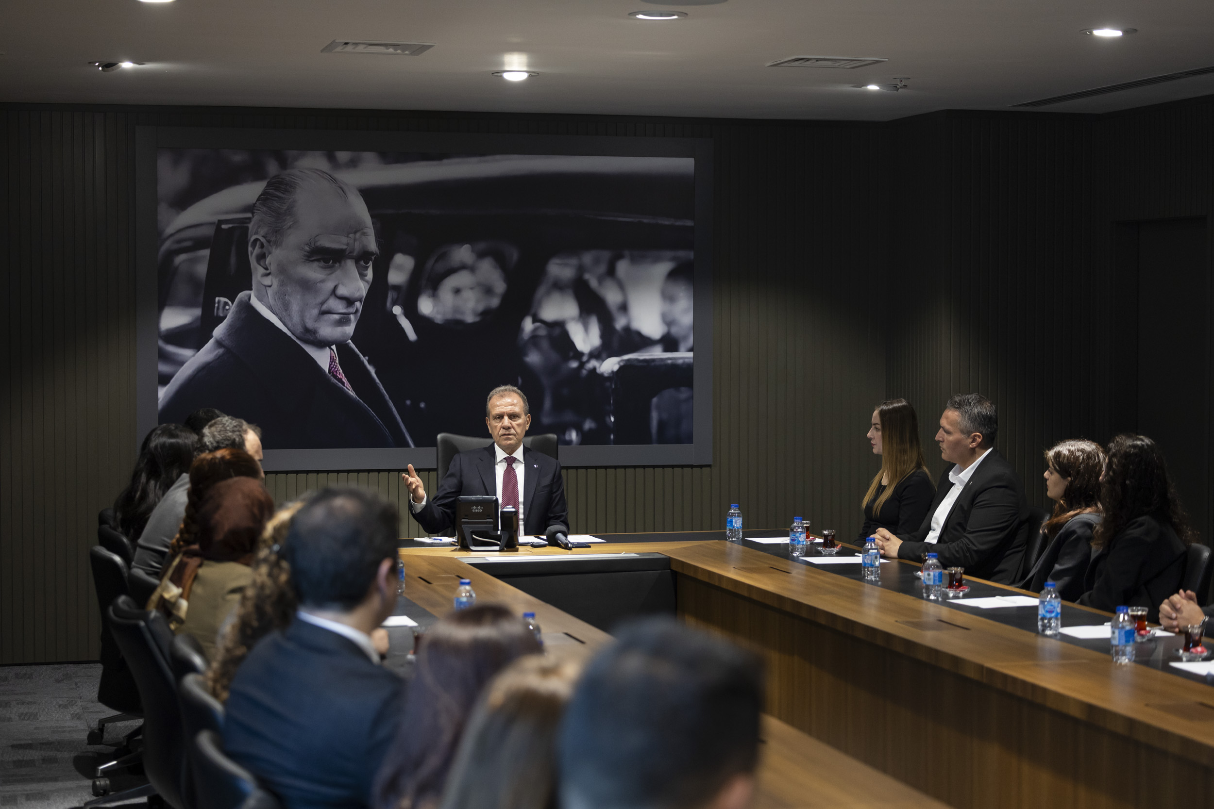 Büyükşehi̇r’i̇n Emektar Öğretmenleri̇nden, Başkan Seçer’e Zi̇yaret (3)