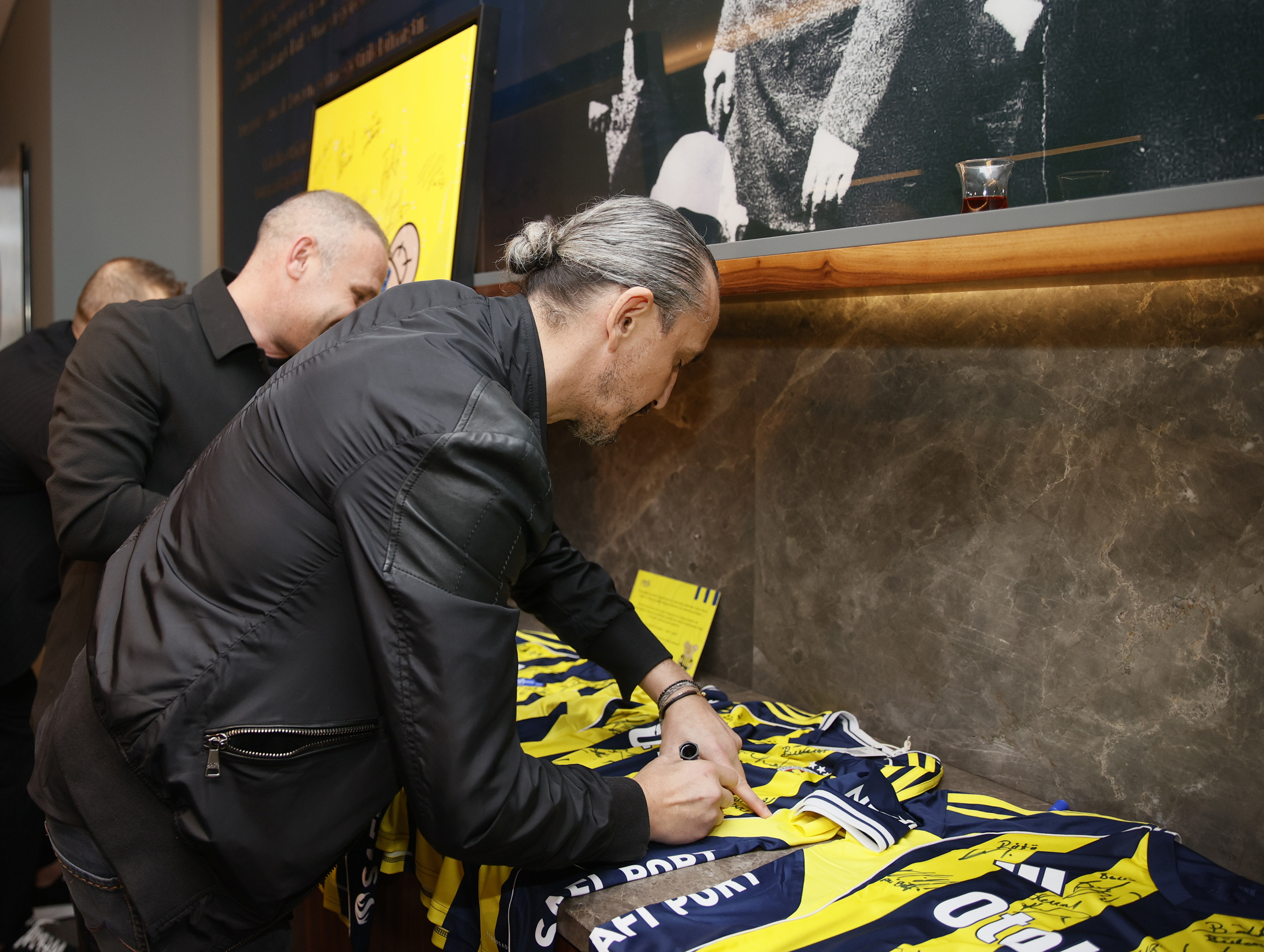 F E N E R B A H C E’ N I N E F S A N E F U T B O L C U L A R I D E R B I 1041119 308933