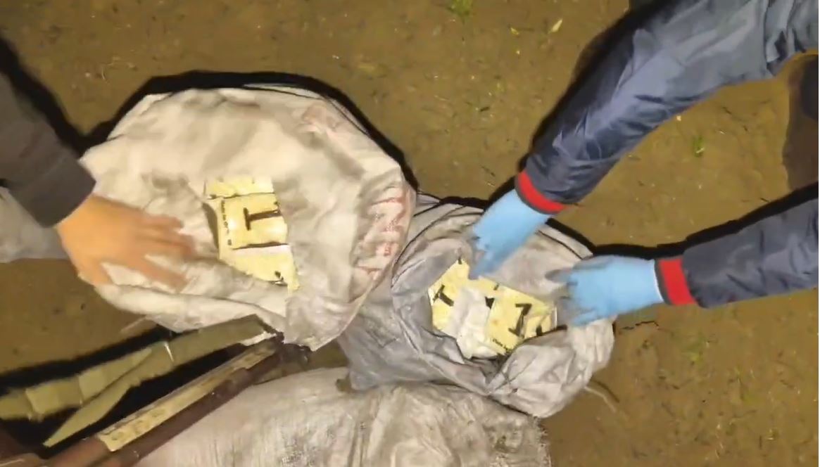 H A T A Y’ D A Z E Y T I N B A H C E S I N D E 625 B I N A D E T 1034947 307128