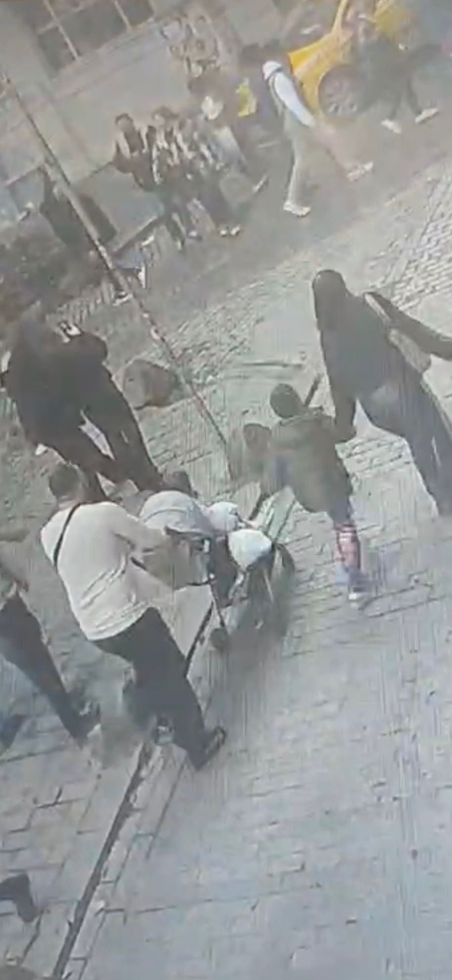 I S T A N B U L B O C E K A I L E S I N I N O L U M U N E I L I S K 1038159 308092