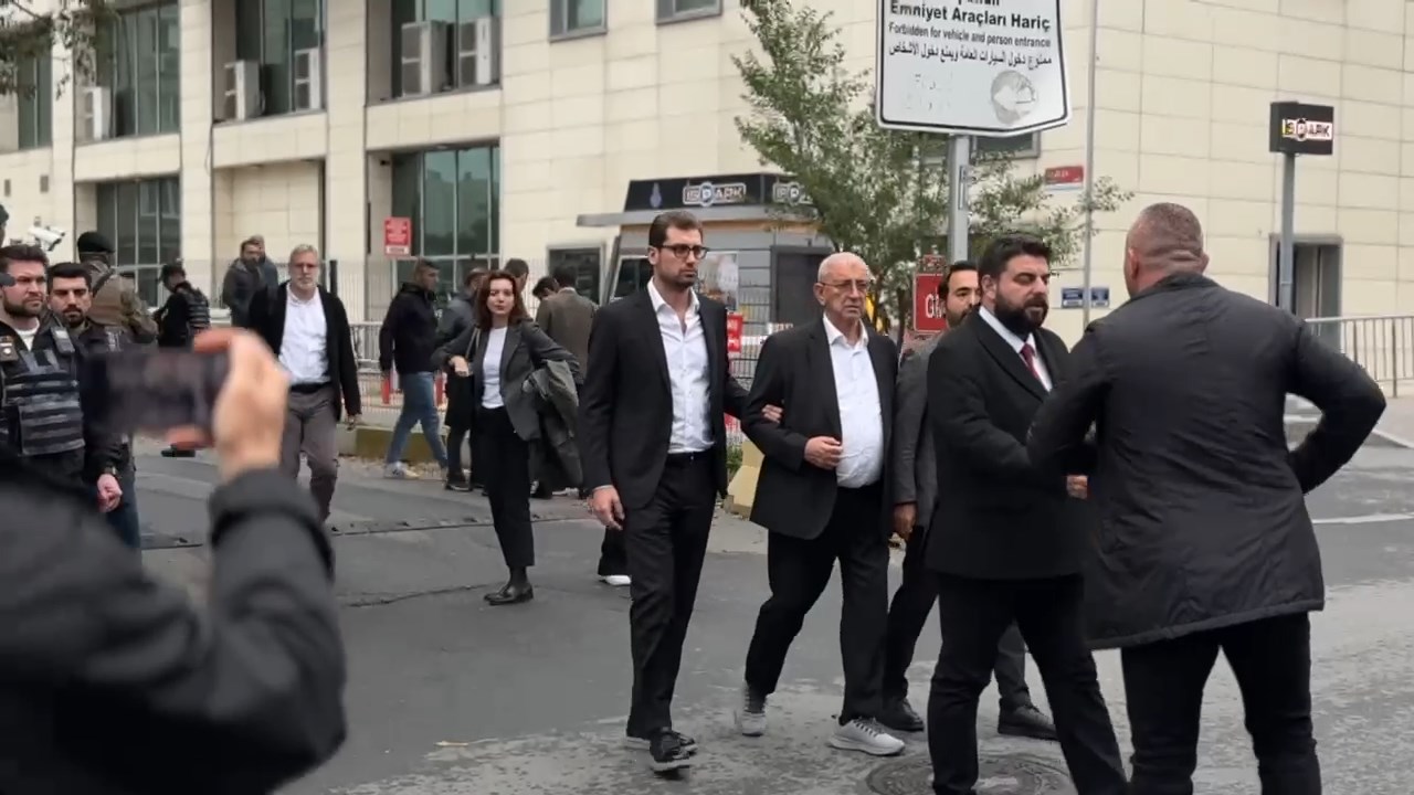 I S T A N B U L I M A M O G L U N U N B A B A S I V E O G L U N U N 999988 296542