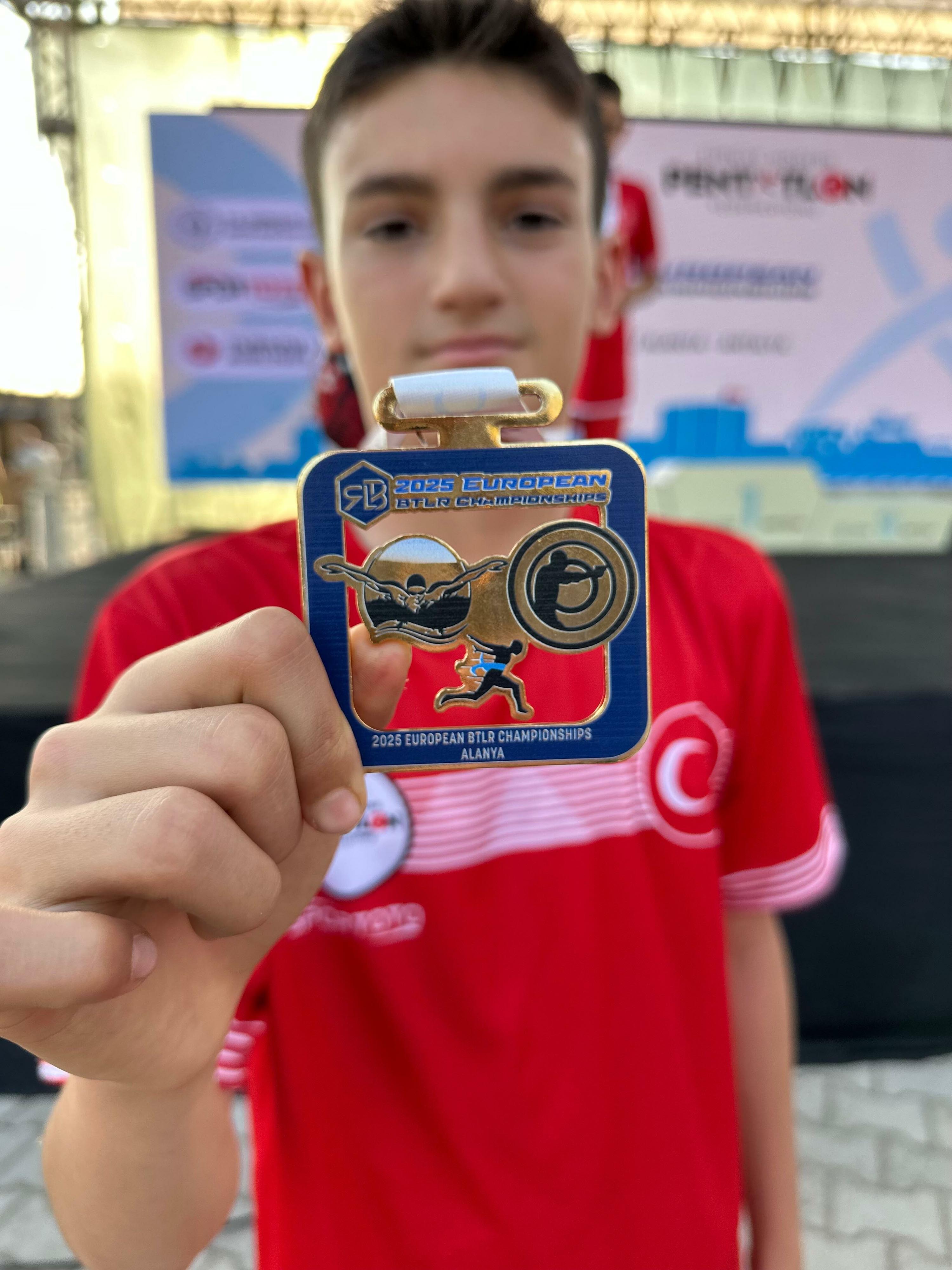 M U G L A L I K E R E M A V R U P A S A M P I Y O N U 1008379 299128