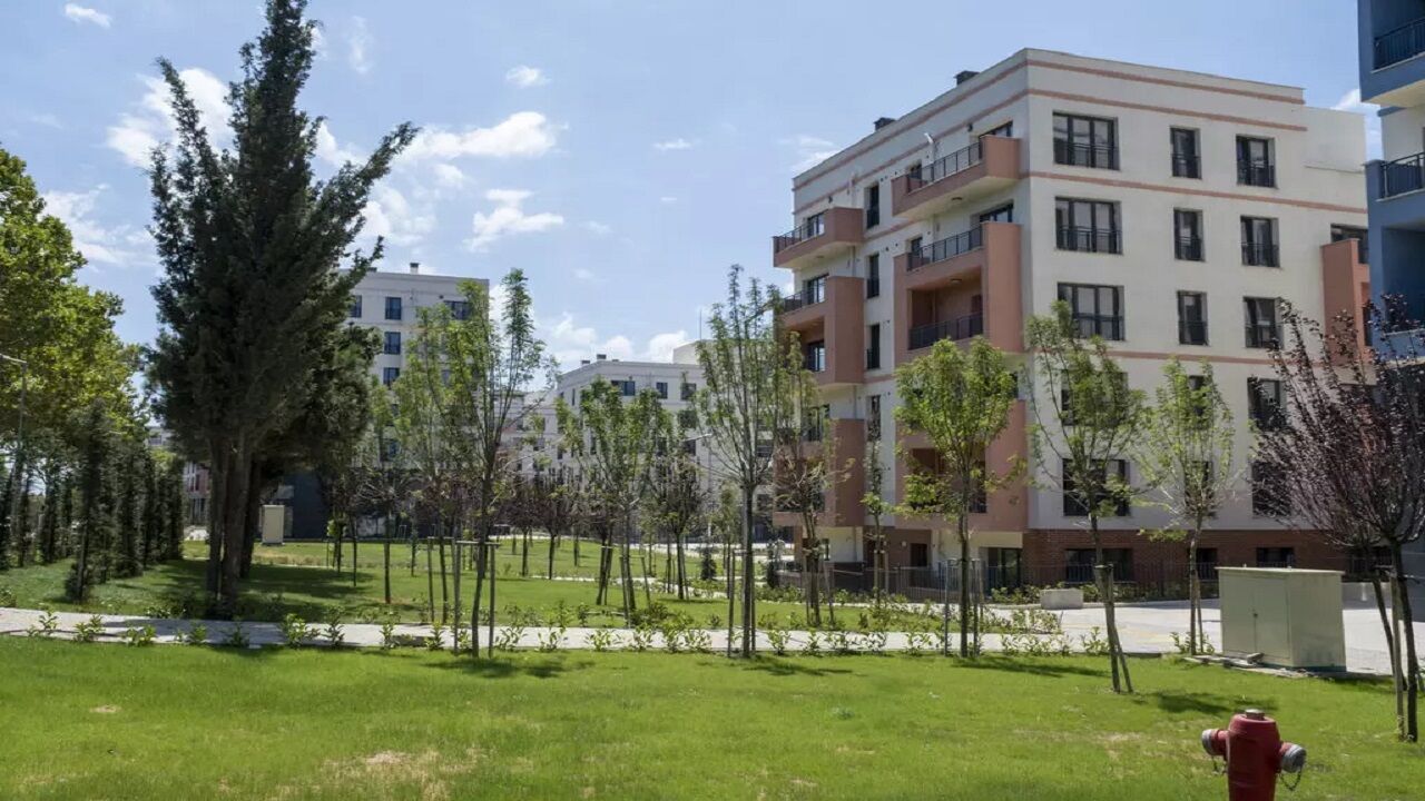 Mersin'de Dev Daire Çok Ucuza Satılacak: Fiyatı Bu Yüzden Yarı Yarıya Ucuz