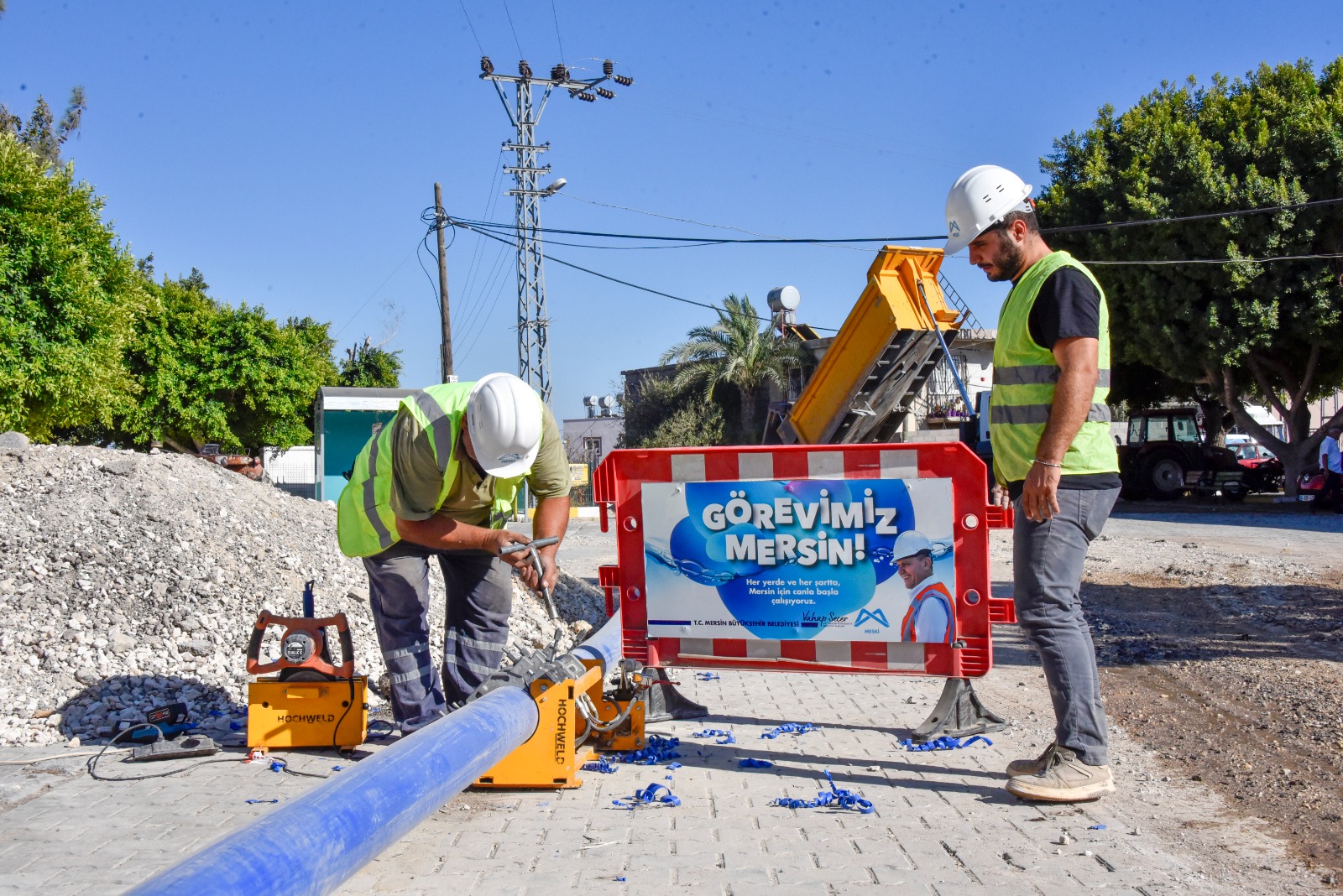 Meski̇, Cami̇li̇ Mahallesi̇’nde İçme Suyu Terfi̇ Hattini Yeni̇leyerek Hi̇zmete Sundu (2)