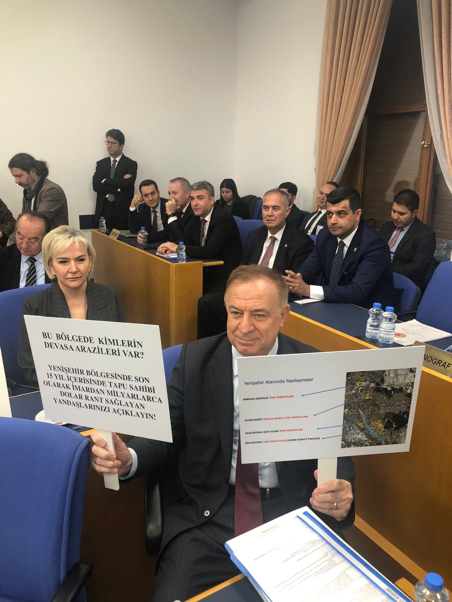 Y U Z Y I L I N K O N U T P R O J E S I N E 5 M I L Y O N 314 1035811 307404