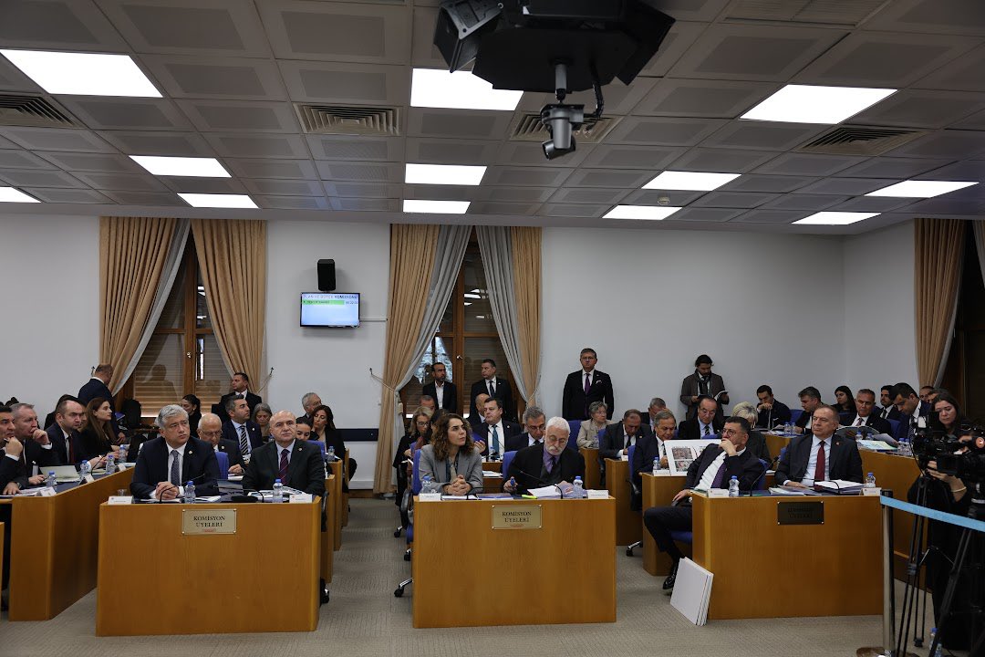 Y U Z Y I L I N K O N U T P R O J E S I N E 5 M I L Y O N 314 1035812 307404