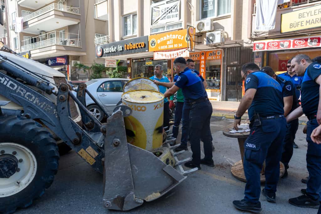 Yenişehir’de Kaldırım Işgallerine Geçit Yok (1)