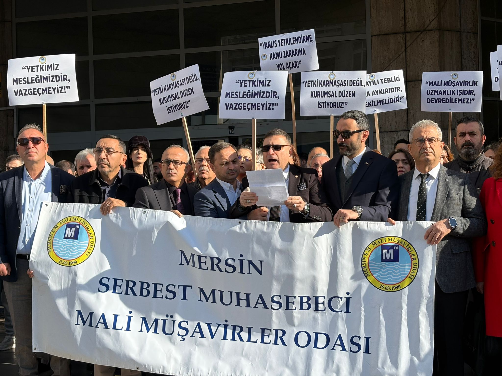 371Fe2B0 B583 4D0A Ae90 B3A69A6E6C2D