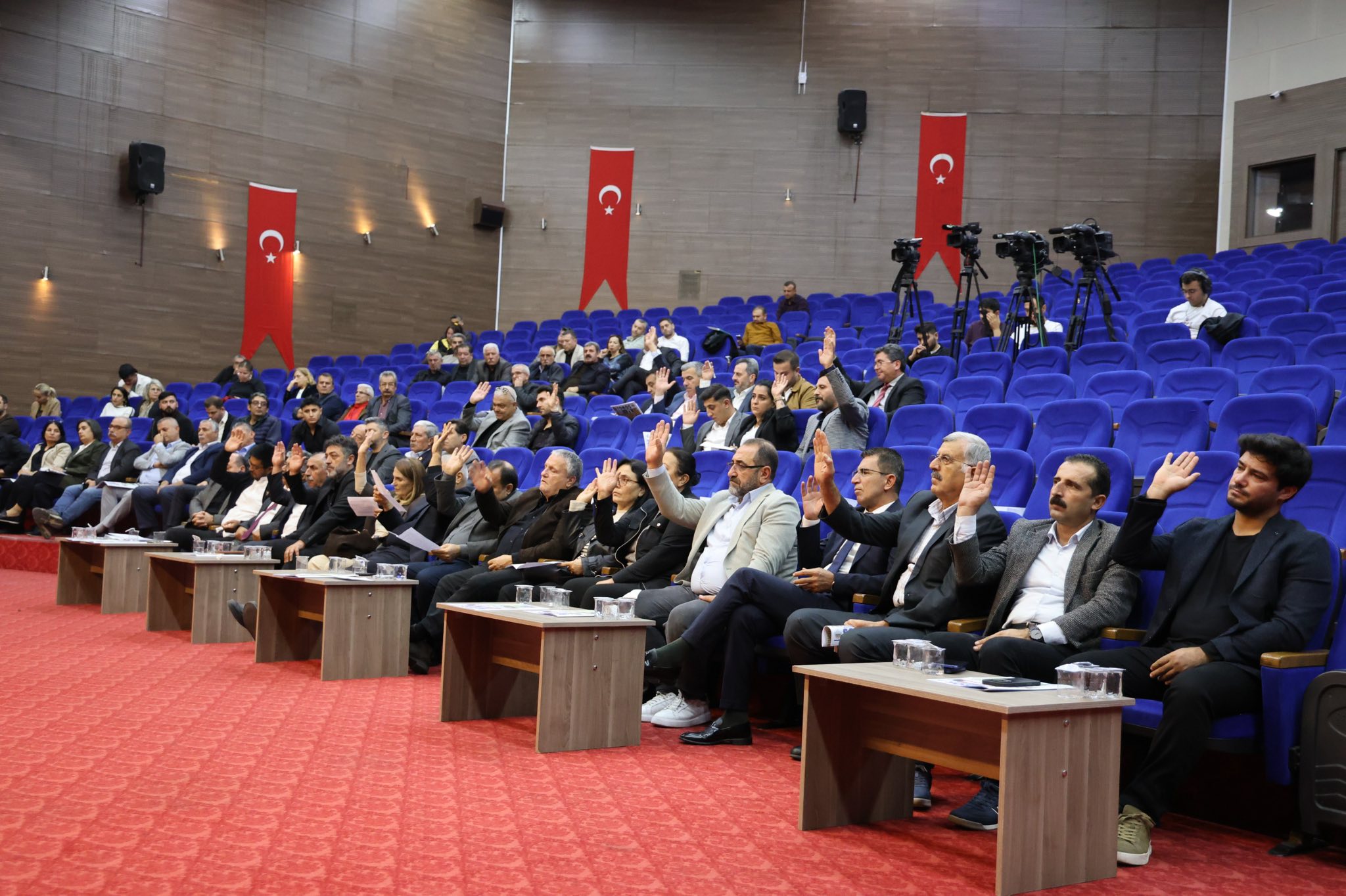 591866021 1267469882091891 4702703908184679603 N-1