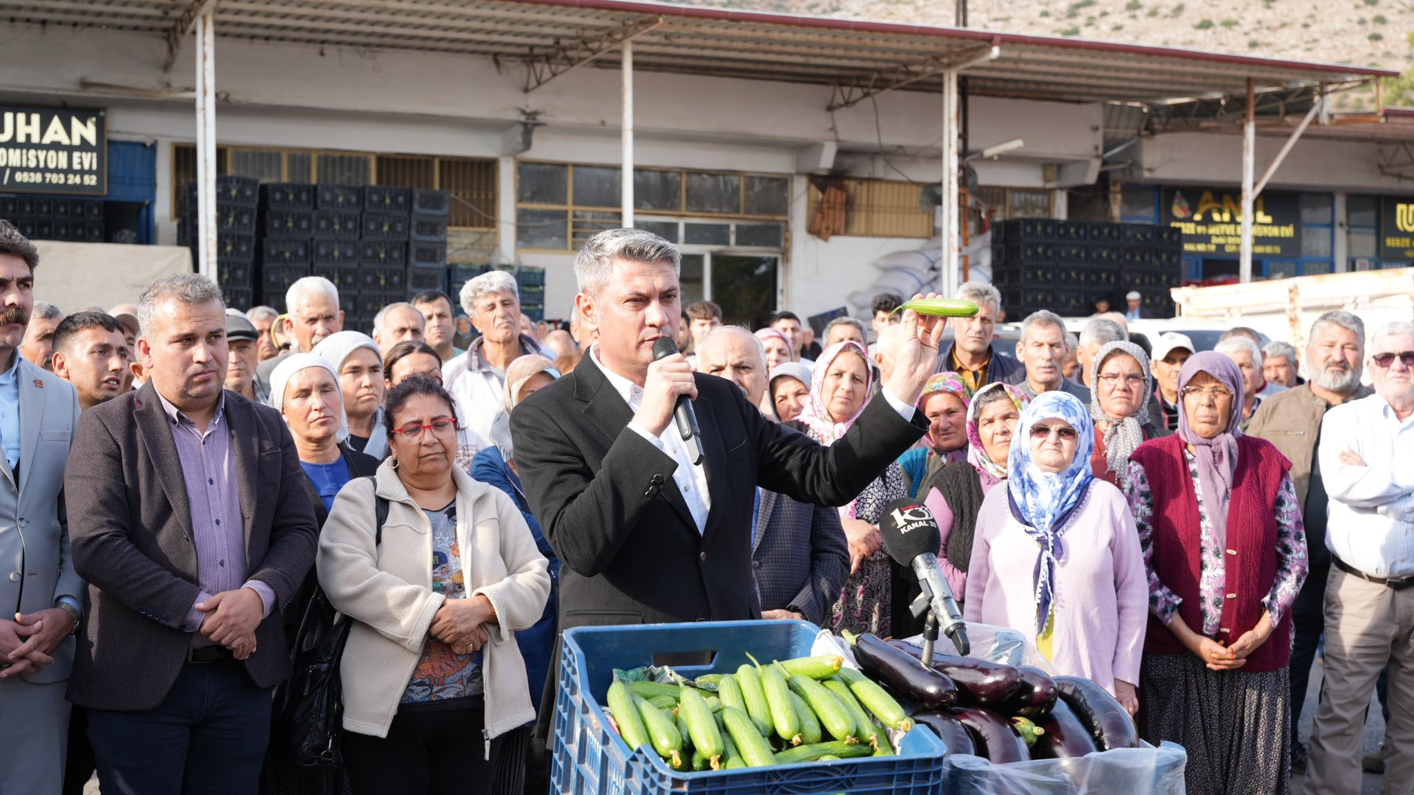 592837487 10163497826874594 1754323724644073851 N