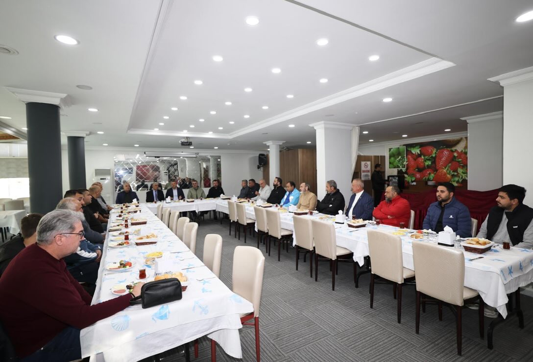 599902062 18498865735078886 3948377753528047850 N