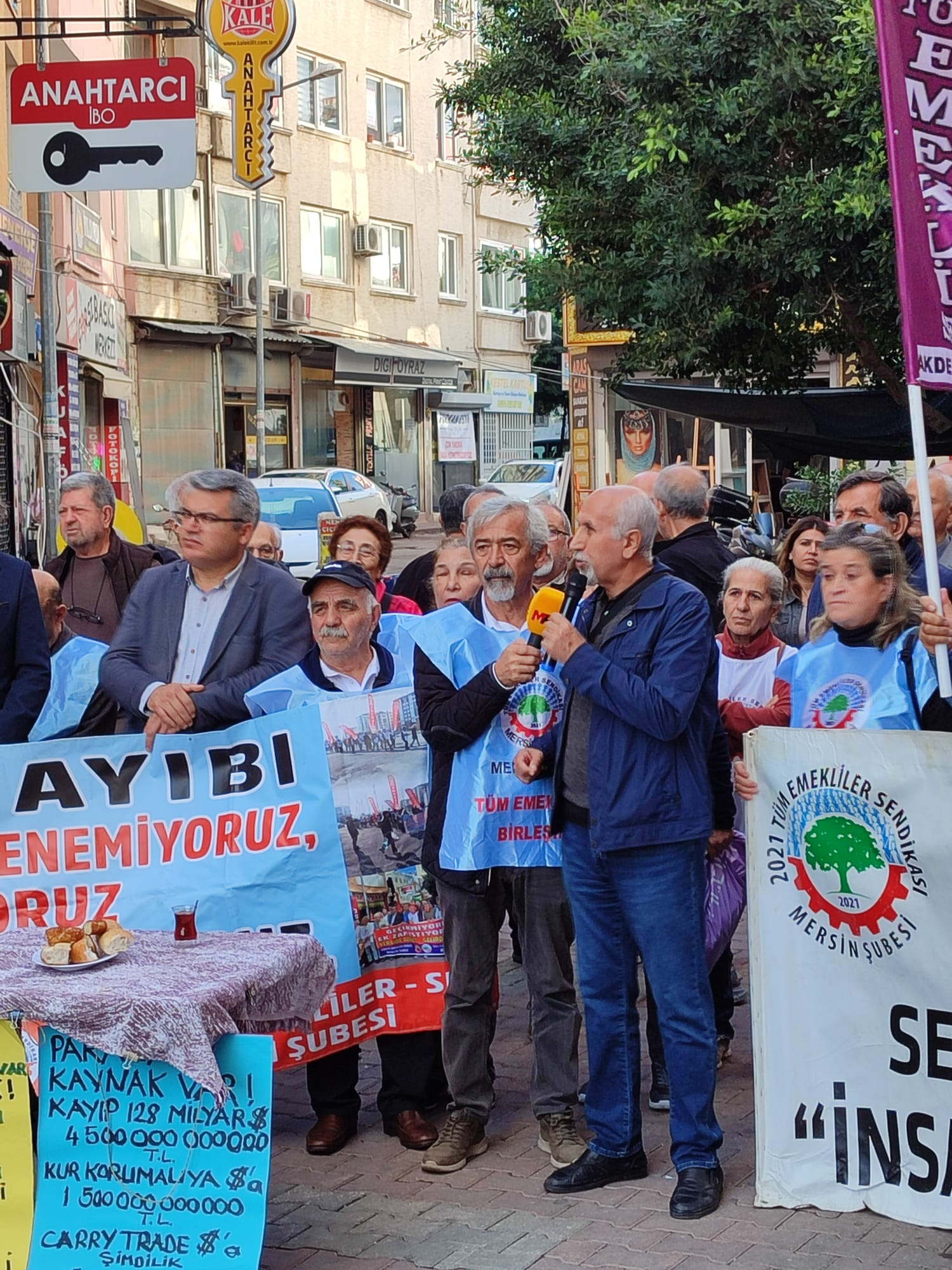 B0Dbc76D B49A 4C20 9F02 6Dbfa7B62Ee1