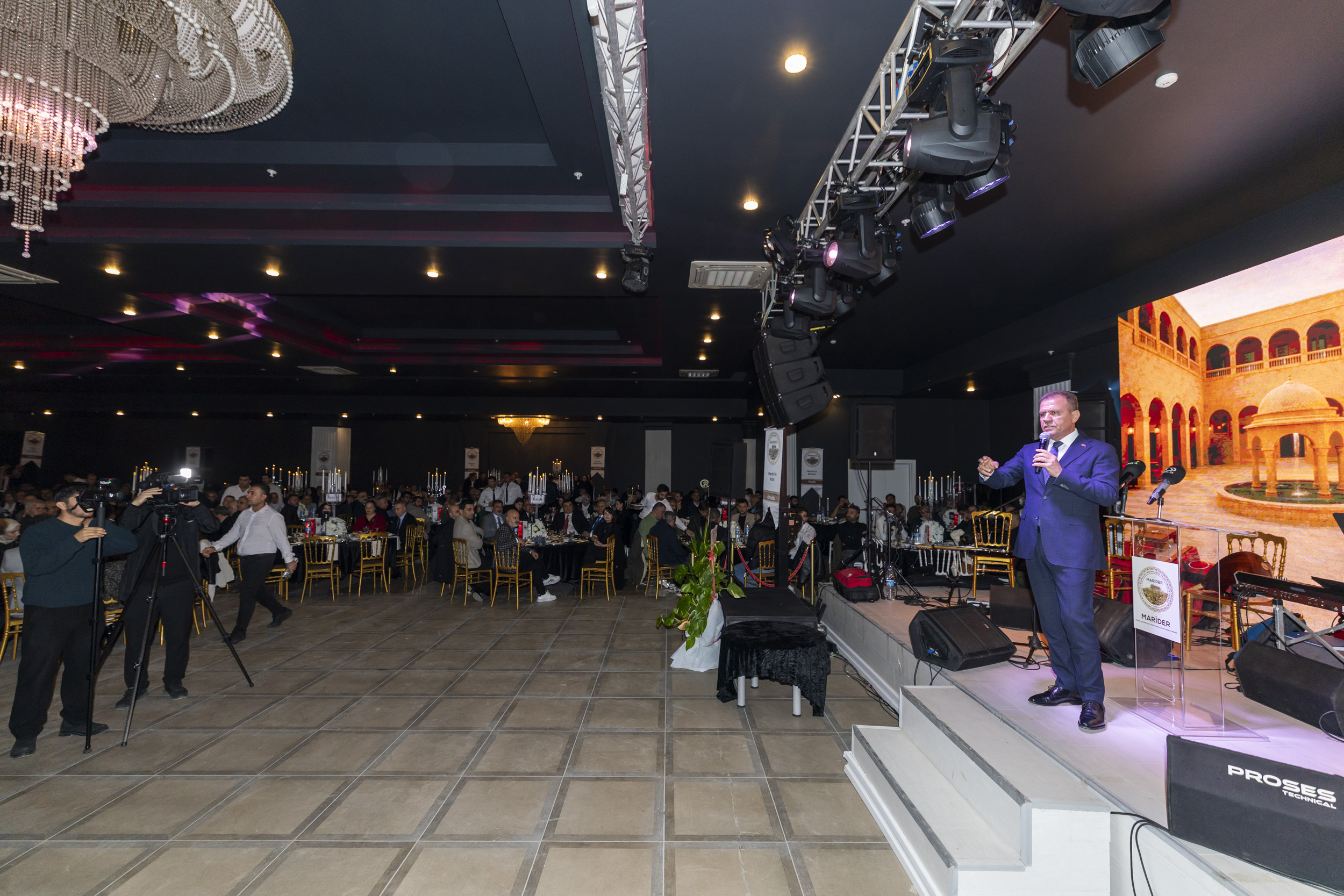 Başkan Seçer, Mersi̇n Mardi̇nli̇ler Derneği̇ İle Bi̇r Araya Geldi̇ (2)