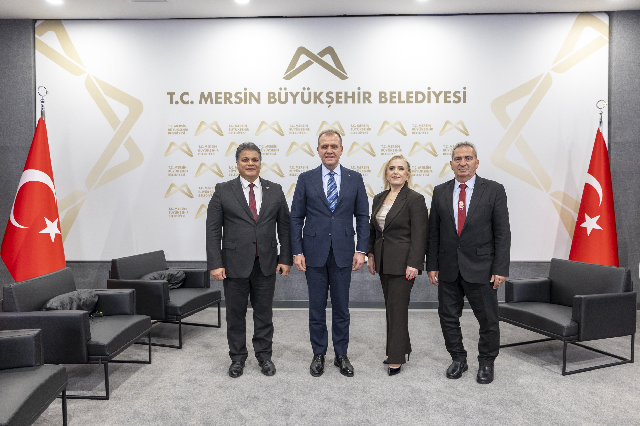 Başkan Seçer, Yerel Tv Ve Radyolarda Gerçekleşen Ortak Canli Yayinda Yil Sonu Değerlendi̇rmesi̇ Yapti (2)