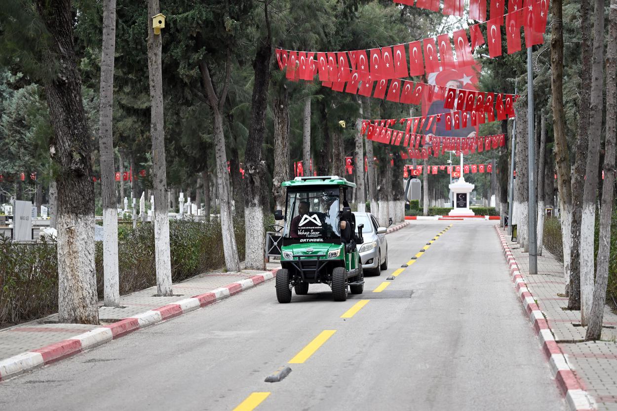 Büyükşehi̇r, 2025 Yilinda 15 Bi̇n Cenaze Hi̇zmeti̇ İle Vatandaşin Yaninda Oldu (3)