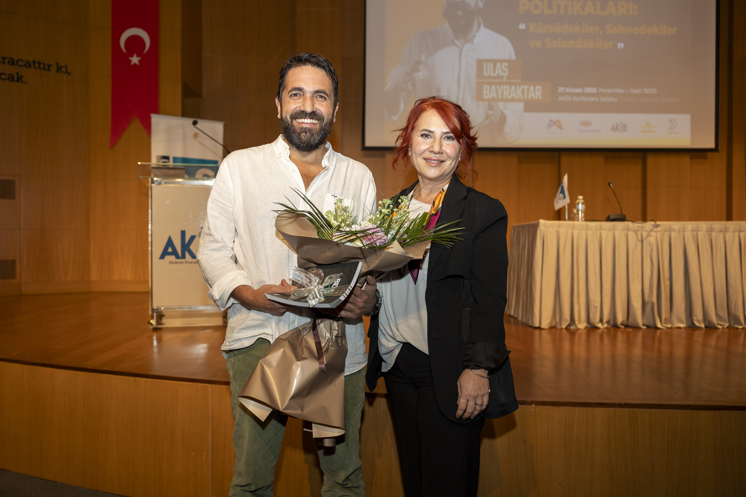 Büyükşehi̇r, Akob İle Bi̇rli̇kte Kenti̇n Kültür Poli̇ti̇kalarina Işik Tuttu (5)