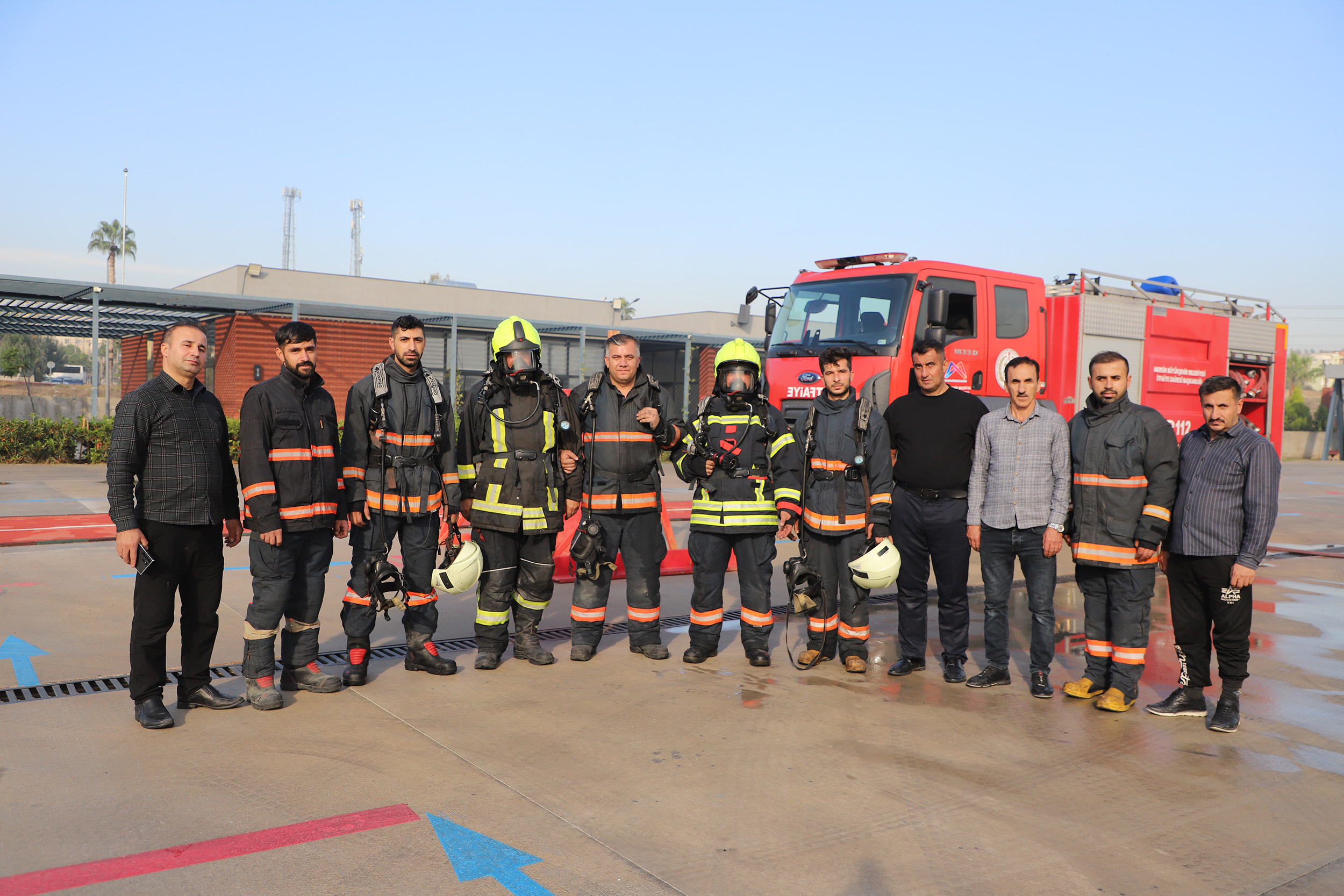 Büyükşehi̇r Ata Eği̇ti̇m Merkezi̇, İtfai̇yeci̇leri̇n Eği̇ti̇m Üssü Olmaya Devam Edi̇yor (10)