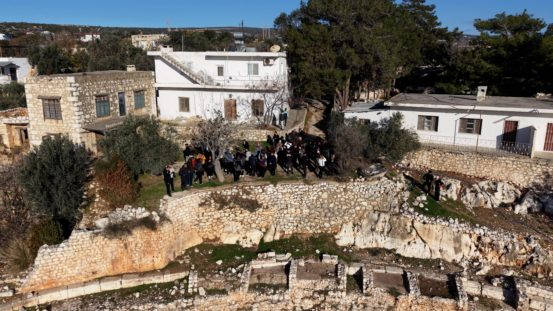 Büyükşehi̇r’i̇n Tari̇hi̇ Ki̇li̇kya Yolu Yürüyüşü Doğa Ve Tari̇h Tutkunlarini Buluşturmaya D ( (5)