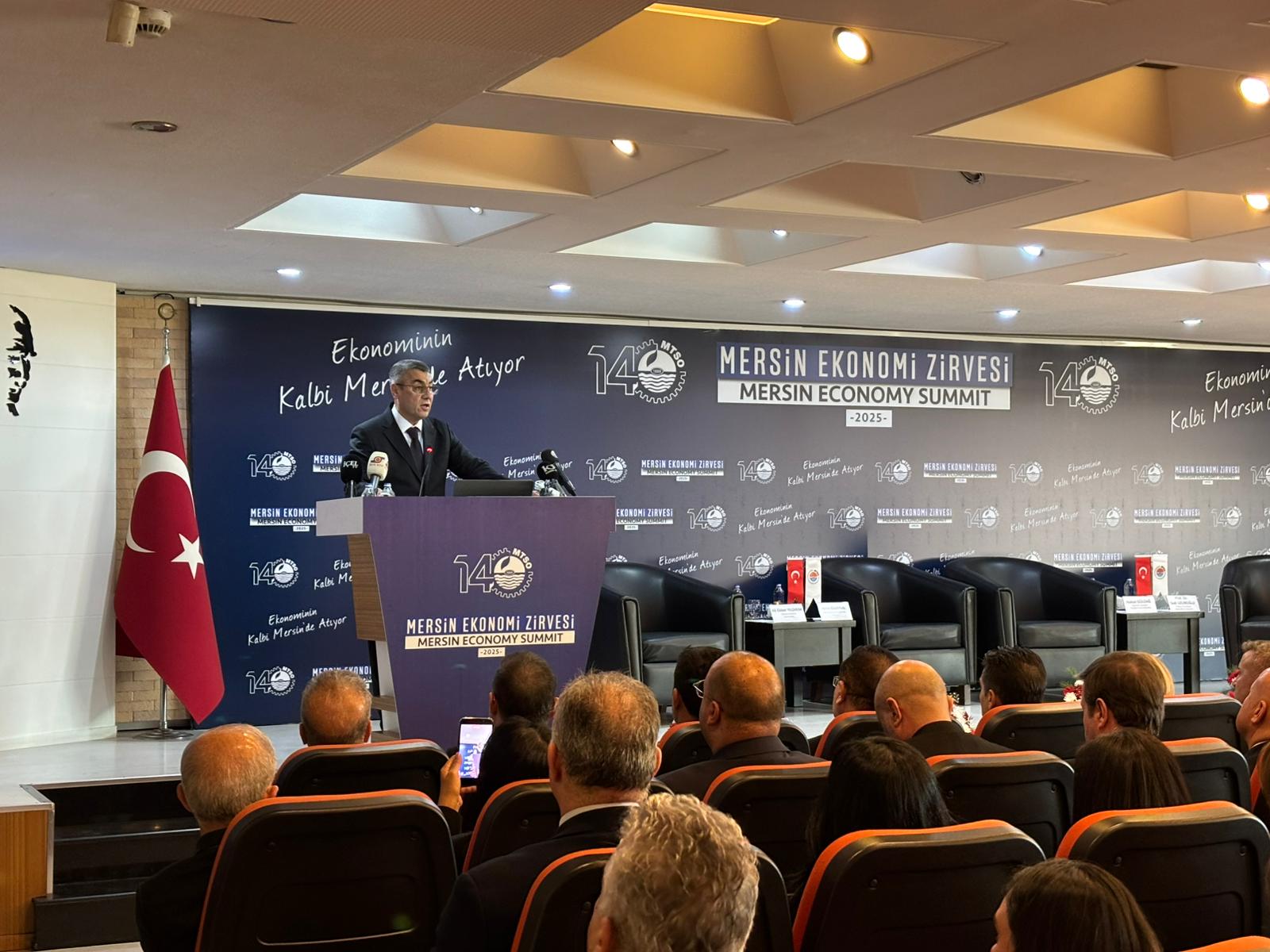 Cdf55952 7Ba8 4626 87B2 68379A0Edd33