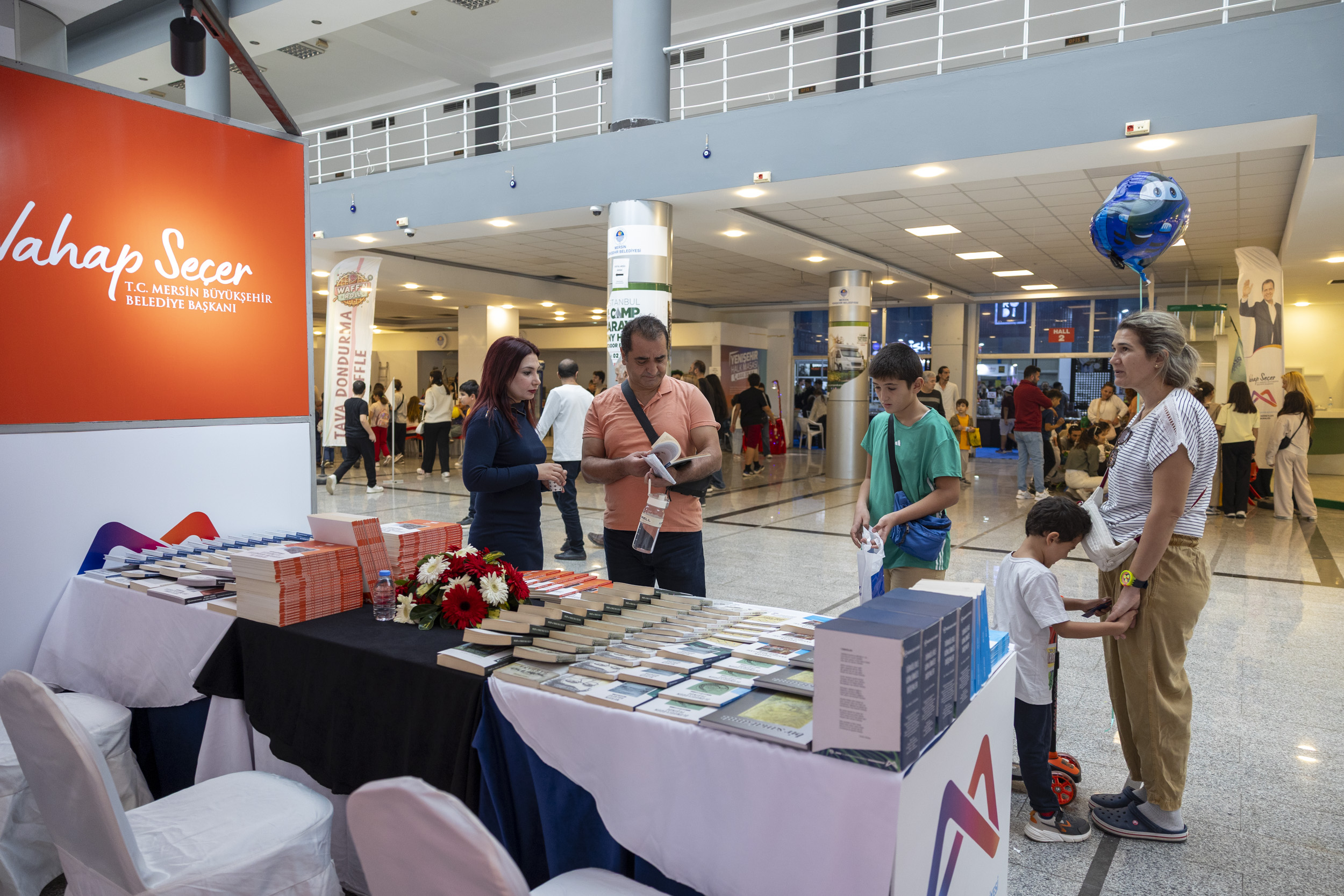 Cnr Mersi̇n Ki̇tap Fuari Bu Yil Oku Mottosuyla Hayat Buldu (9)