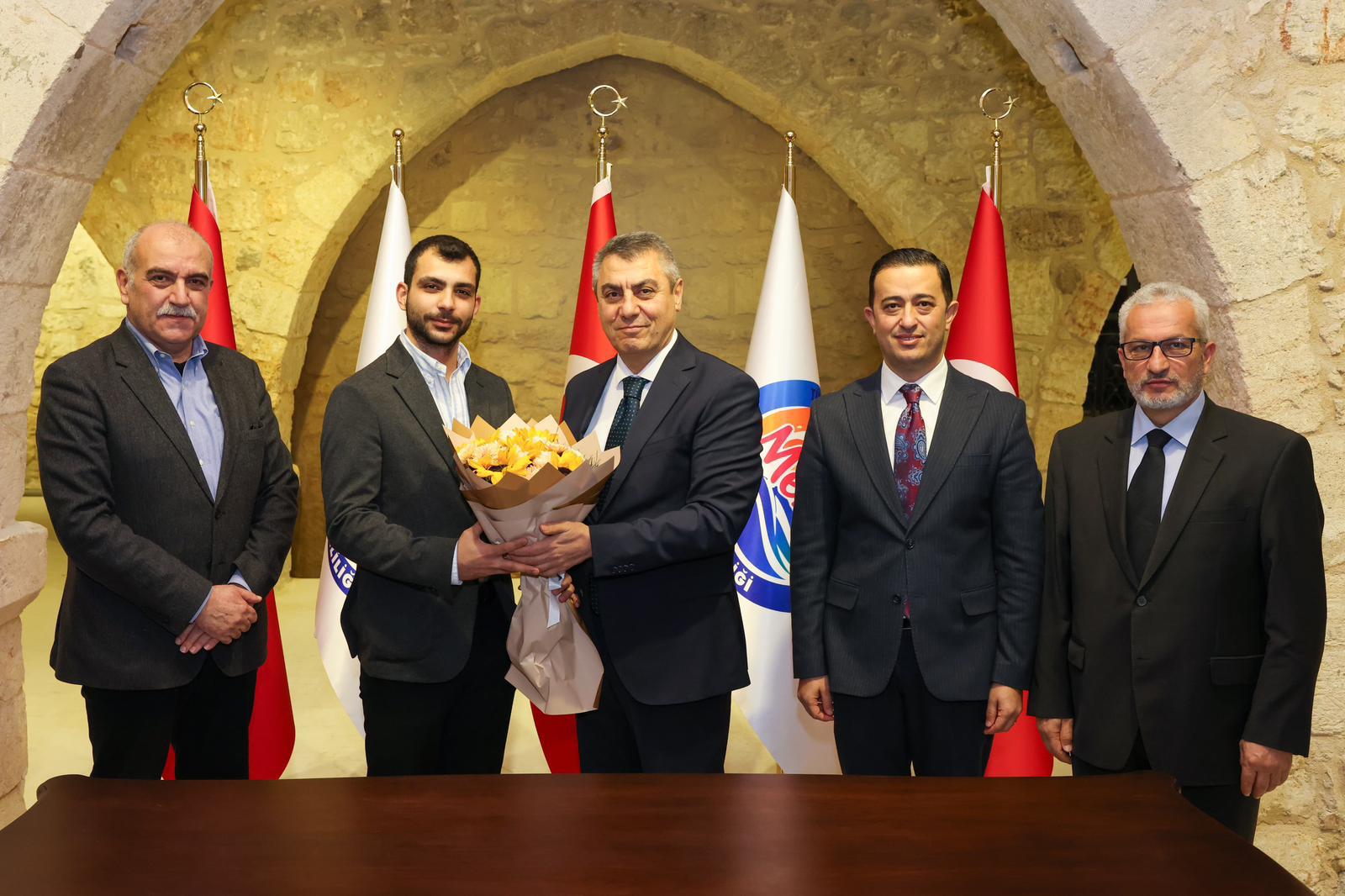 Ead17Fc0 Feab 4909 Aa96 Aabc2E0Eeb53