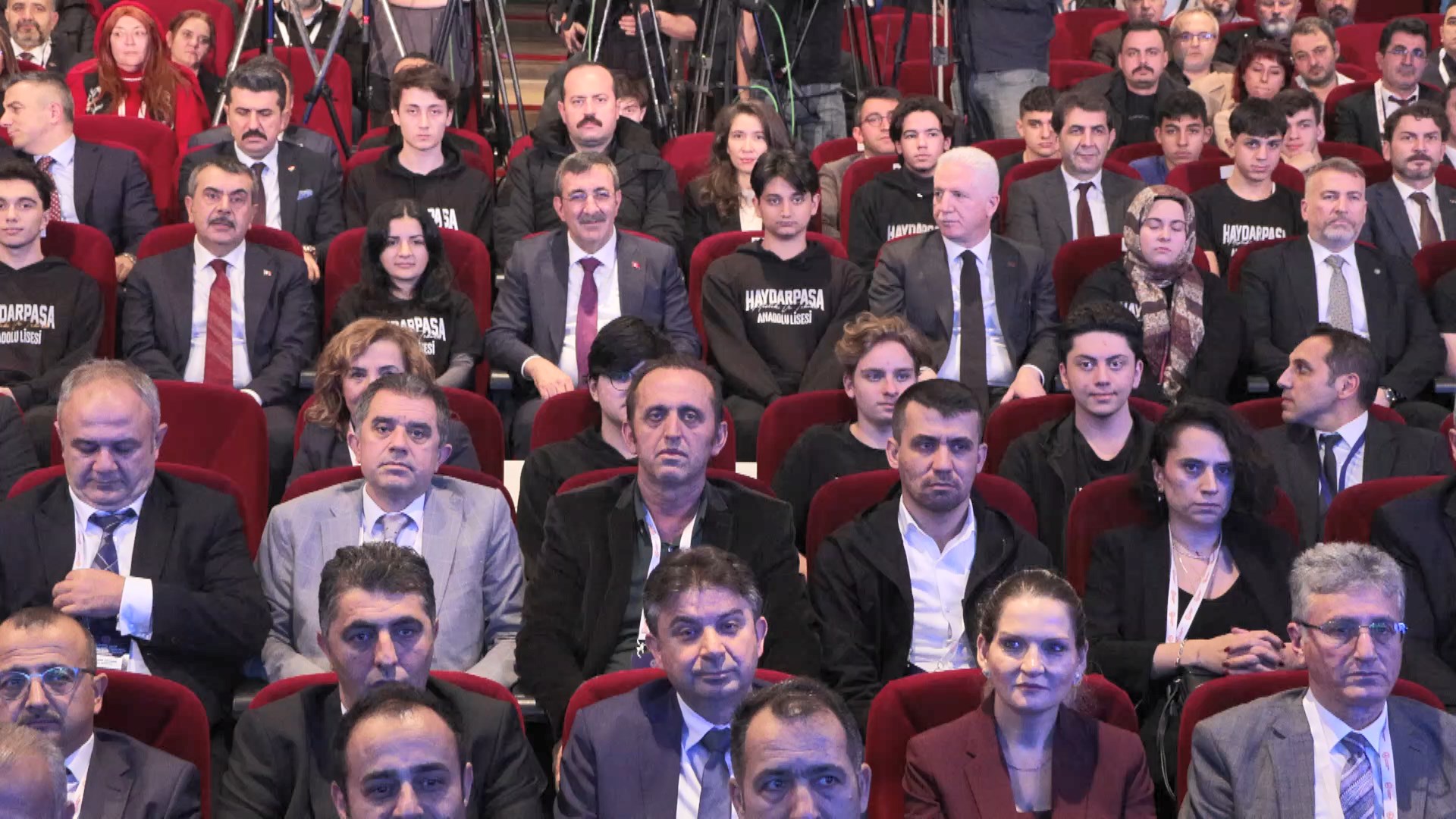 I S T A N B U L C E V D E T Y I L M A Z 20 Y I L D A M A T E M A 1060357 314679