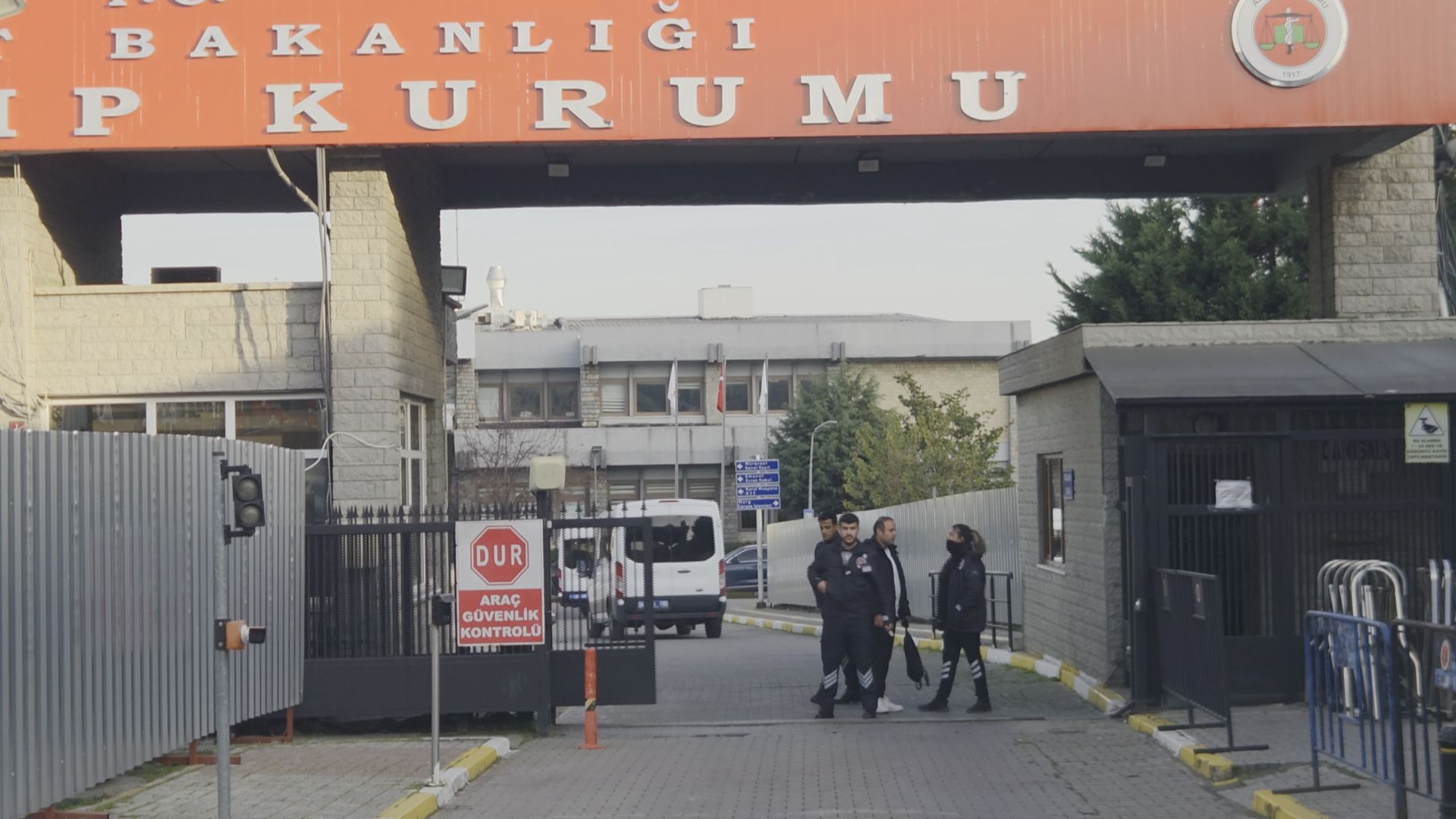 I S T A N B U L U Y U S T U R U C U S O R U S T U R M A S I N D A U N 1069617 317022