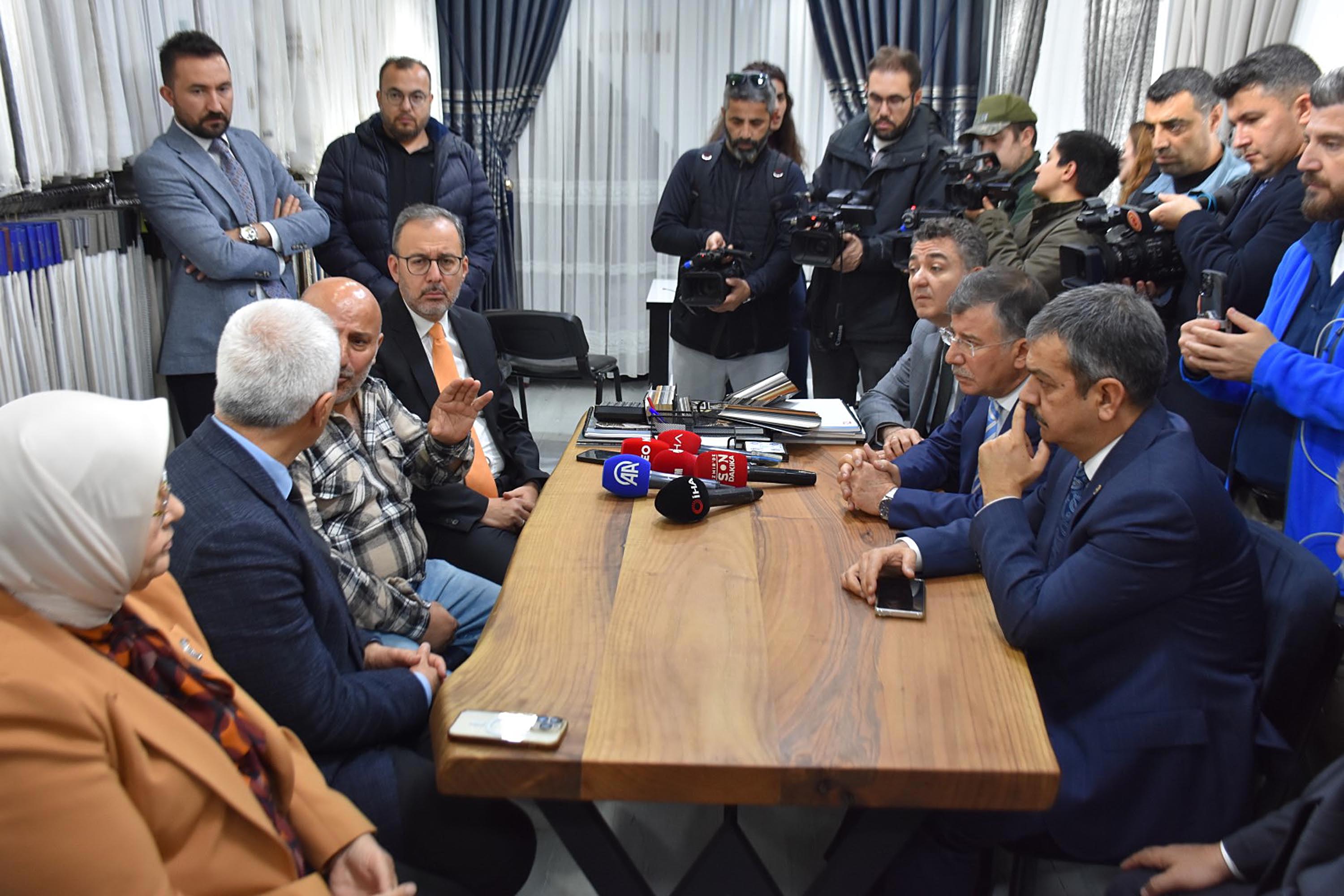 K A S A P O G L U E N G E L L I B I R E Y L E R I N S O R U N L A R I 1042449 309343