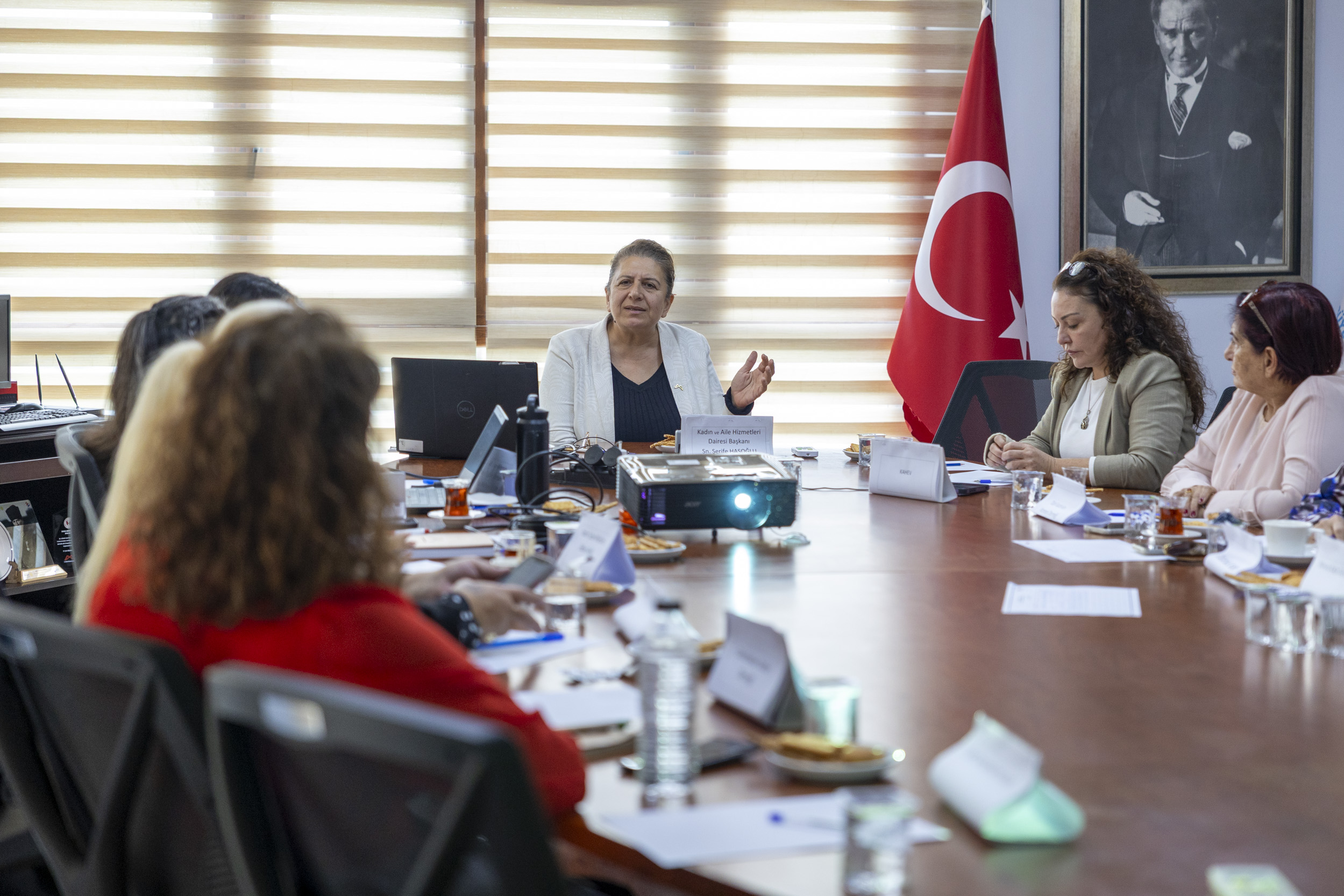 Mersi̇n Büyükşehi̇rden Kadin Dostu Kent Poli̇ti̇kalarinda Önemli̇ Adimlar (1)