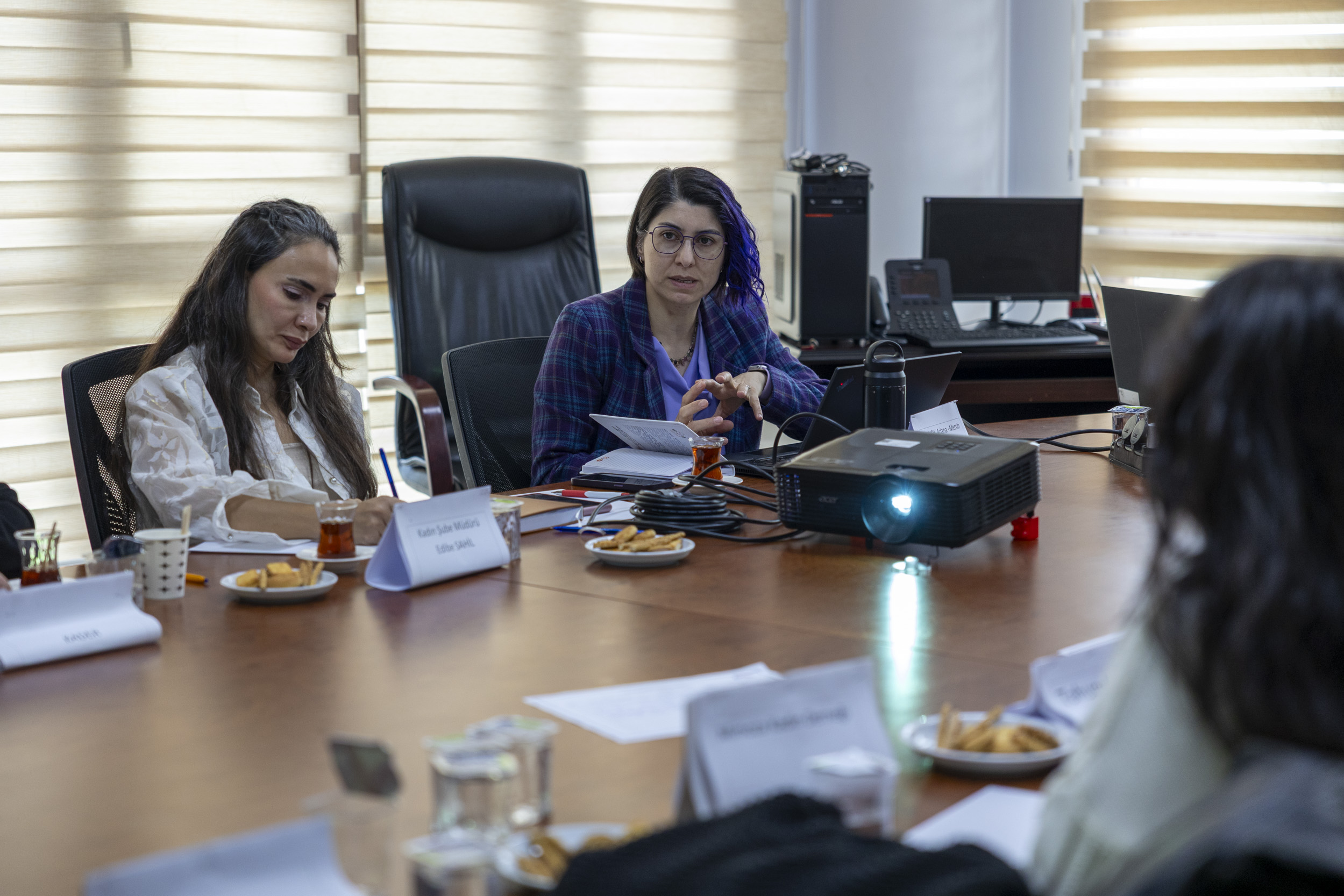 Mersi̇n Büyükşehi̇rden Kadin Dostu Kent Poli̇ti̇kalarinda Önemli̇ Adimlar (2)