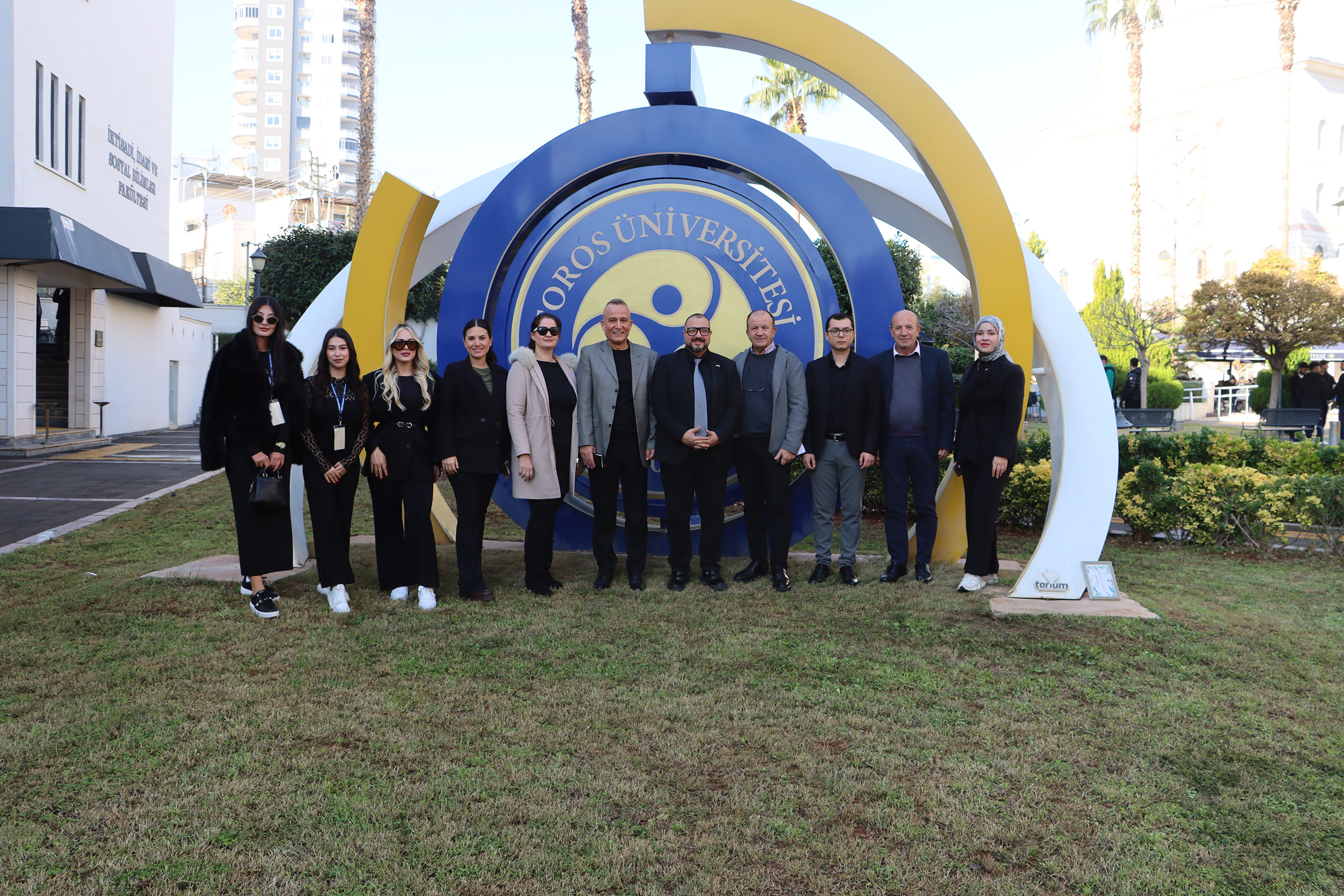 Üni̇versi̇teli̇ Gençler İçi̇n Büyükşehi̇r’den Yeni̇ Bi̇r Proje ‘Kampüs Mersi̇n’ Ve ‘Garaj Mersi̇n’ (1)