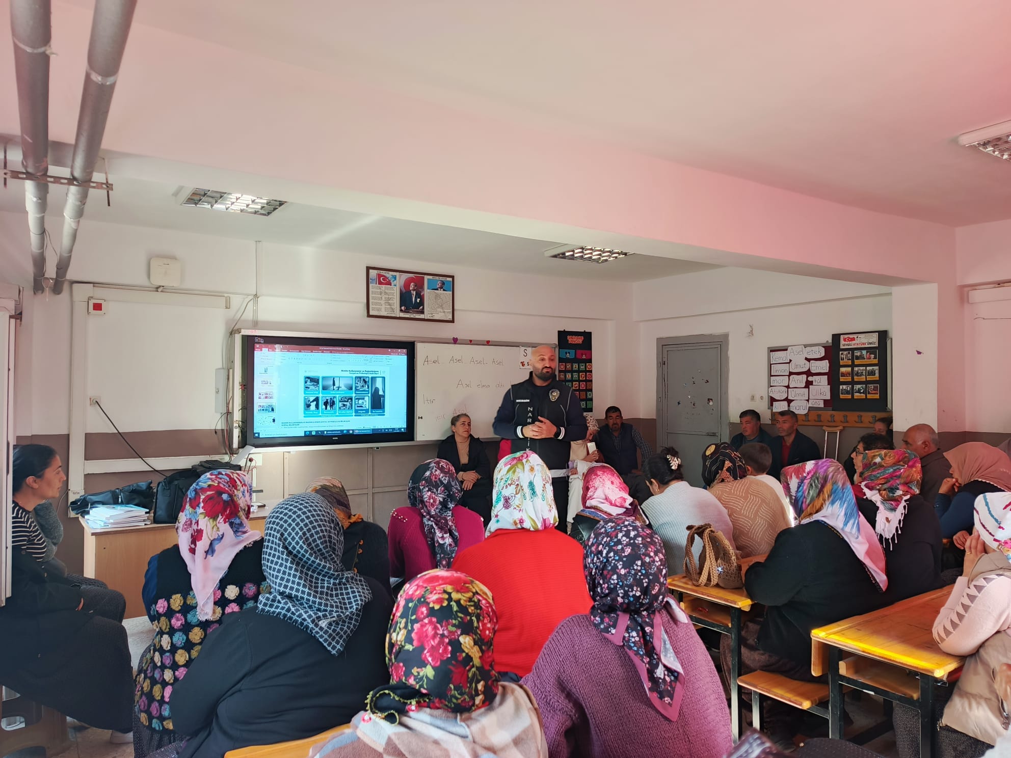 Velilere Yönelik Seminer