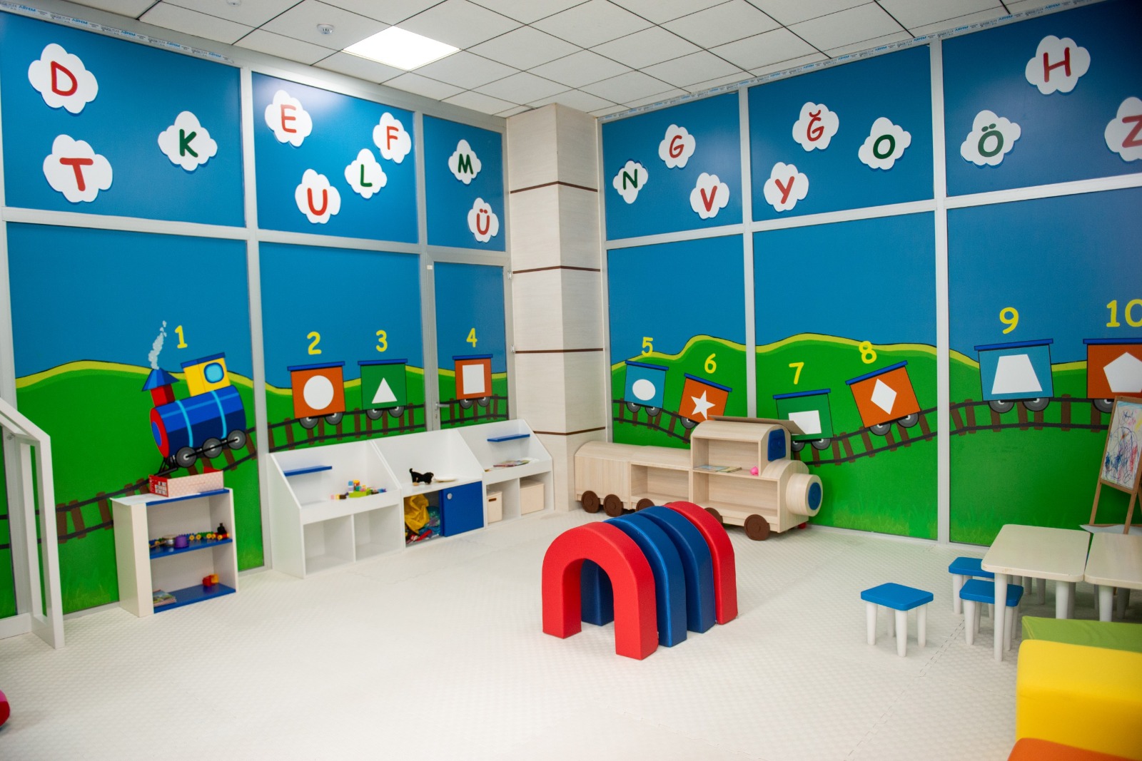 Yenişehir Belediyesi Akademi Binasına “Bebek Dostu Bina” Onayı (7)